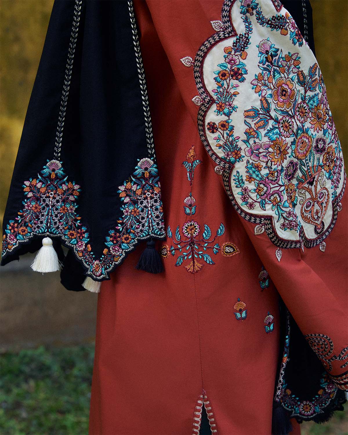 Anura - Scarf