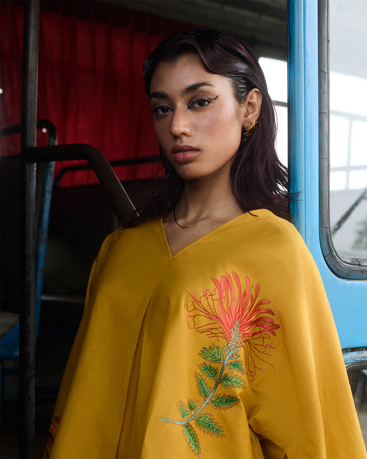 https://cdn.shopify.com/s/files/1/0764/9588/0493/files/Jugnu413531copy.jpg?v=1724316380