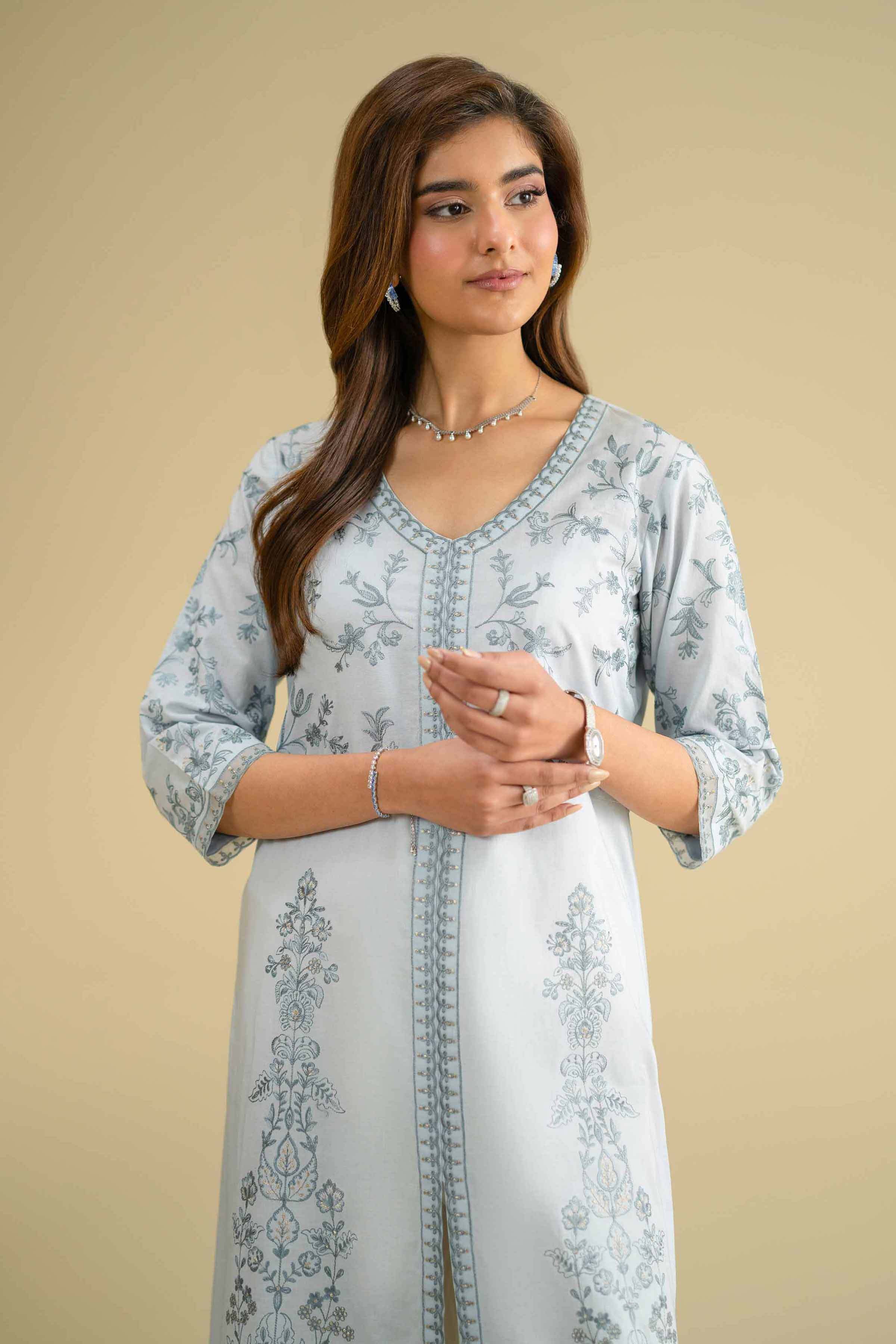 https://cdn.shopify.com/s/files/1/0534/2065/4791/files/KFE26-08-_5.jpg?v=1770100967
