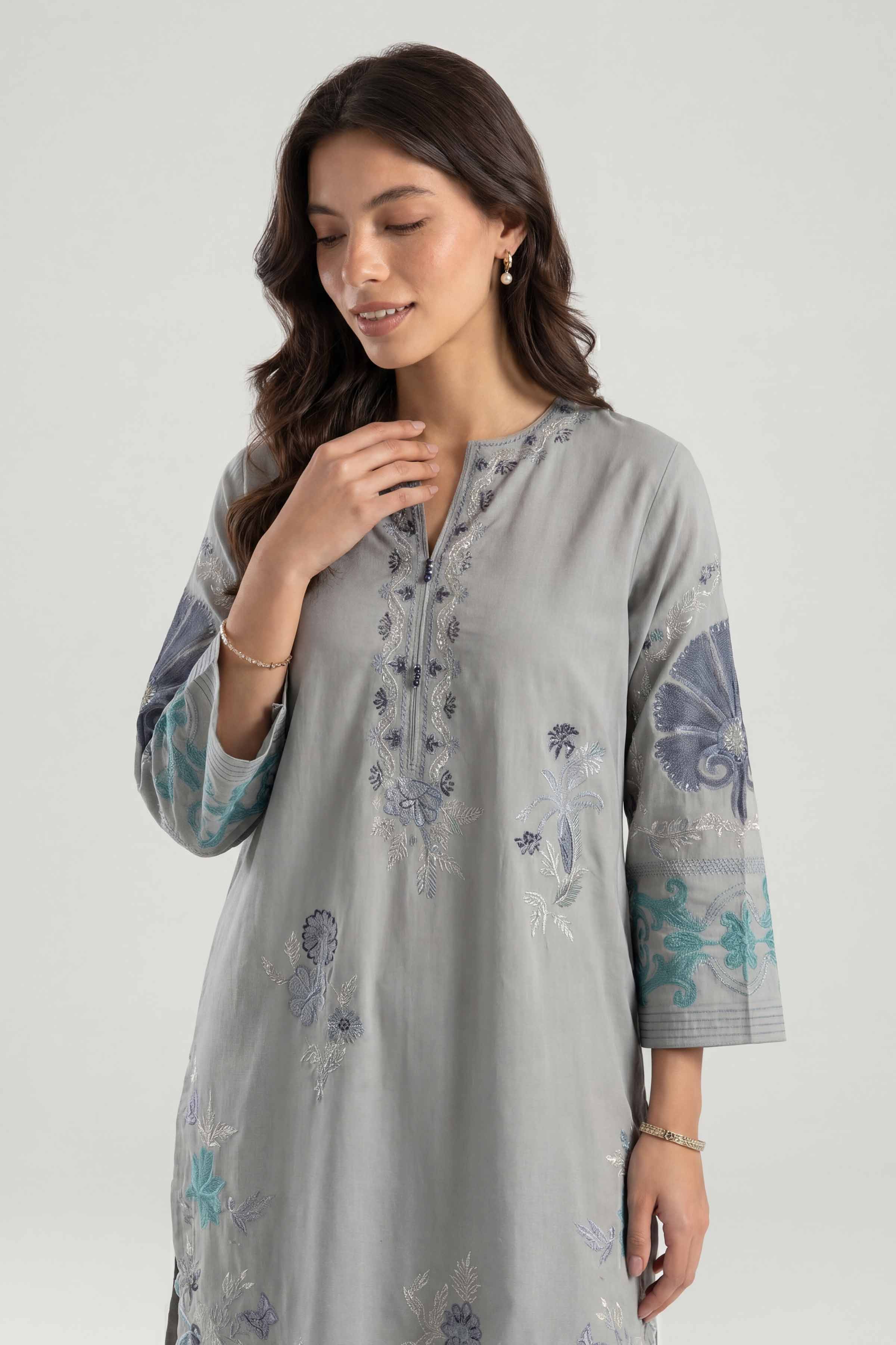 https://cdn.shopify.com/s/files/1/0534/2065/4791/files/KFE26-10-_6_d5c3fe77-926c-4e3e-b232-be1f5f2221f1.jpg?v=1781150522