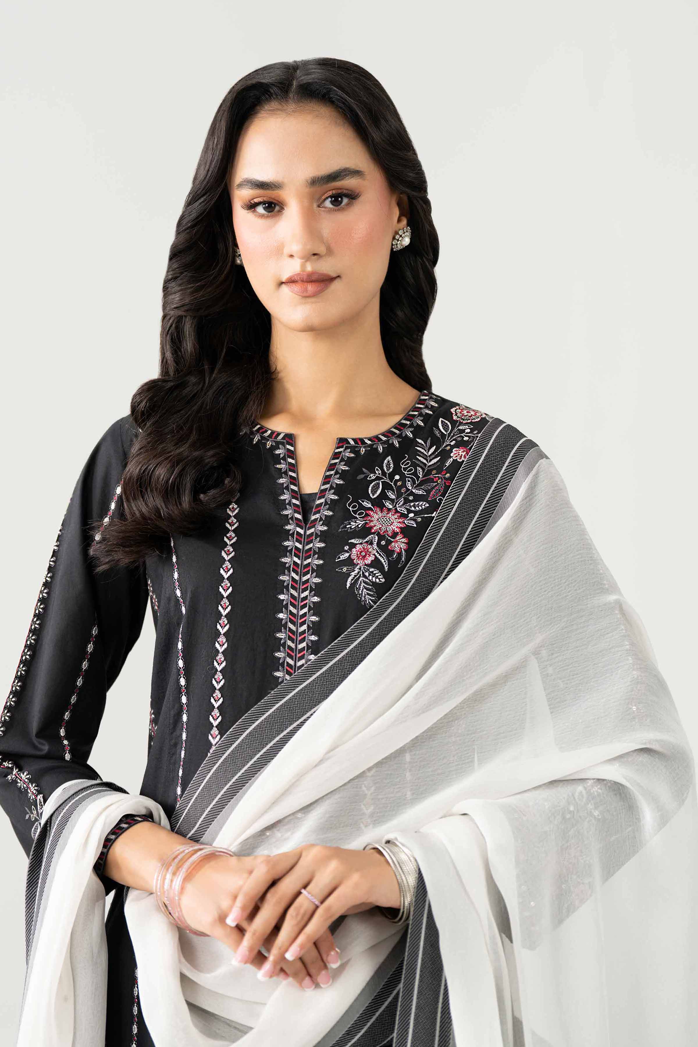 2 Piece - Embroidered Suit - KFE26-15