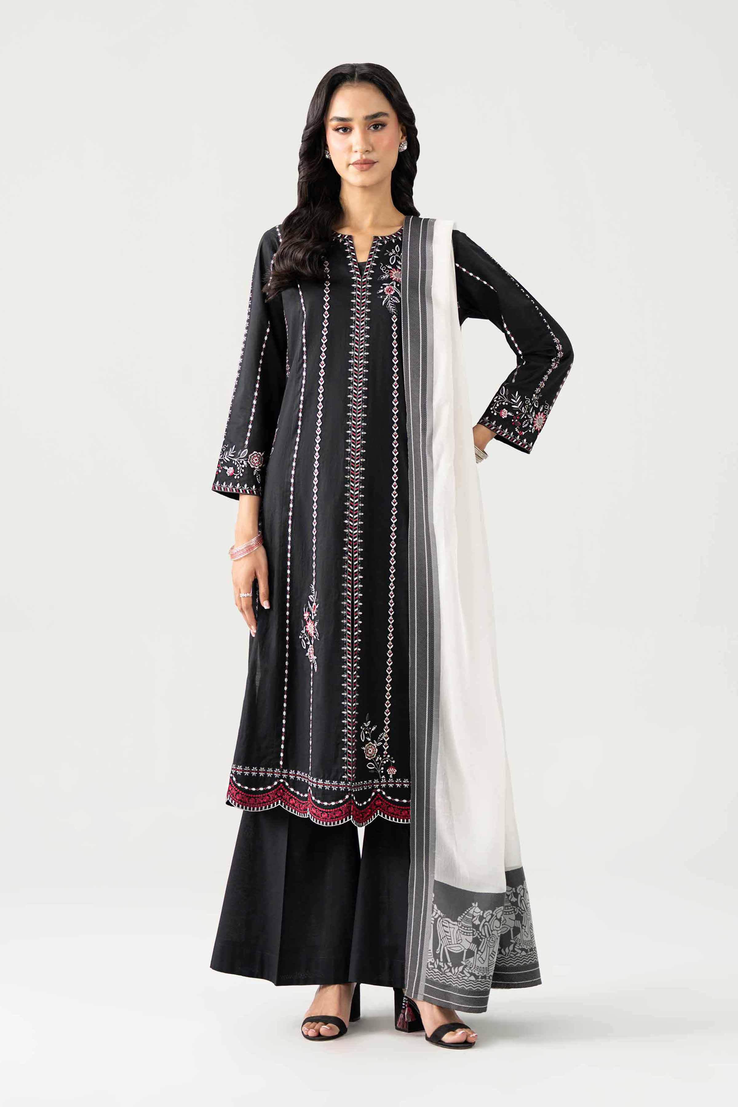 2 Piece - Embroidered Suit - KFE26-15