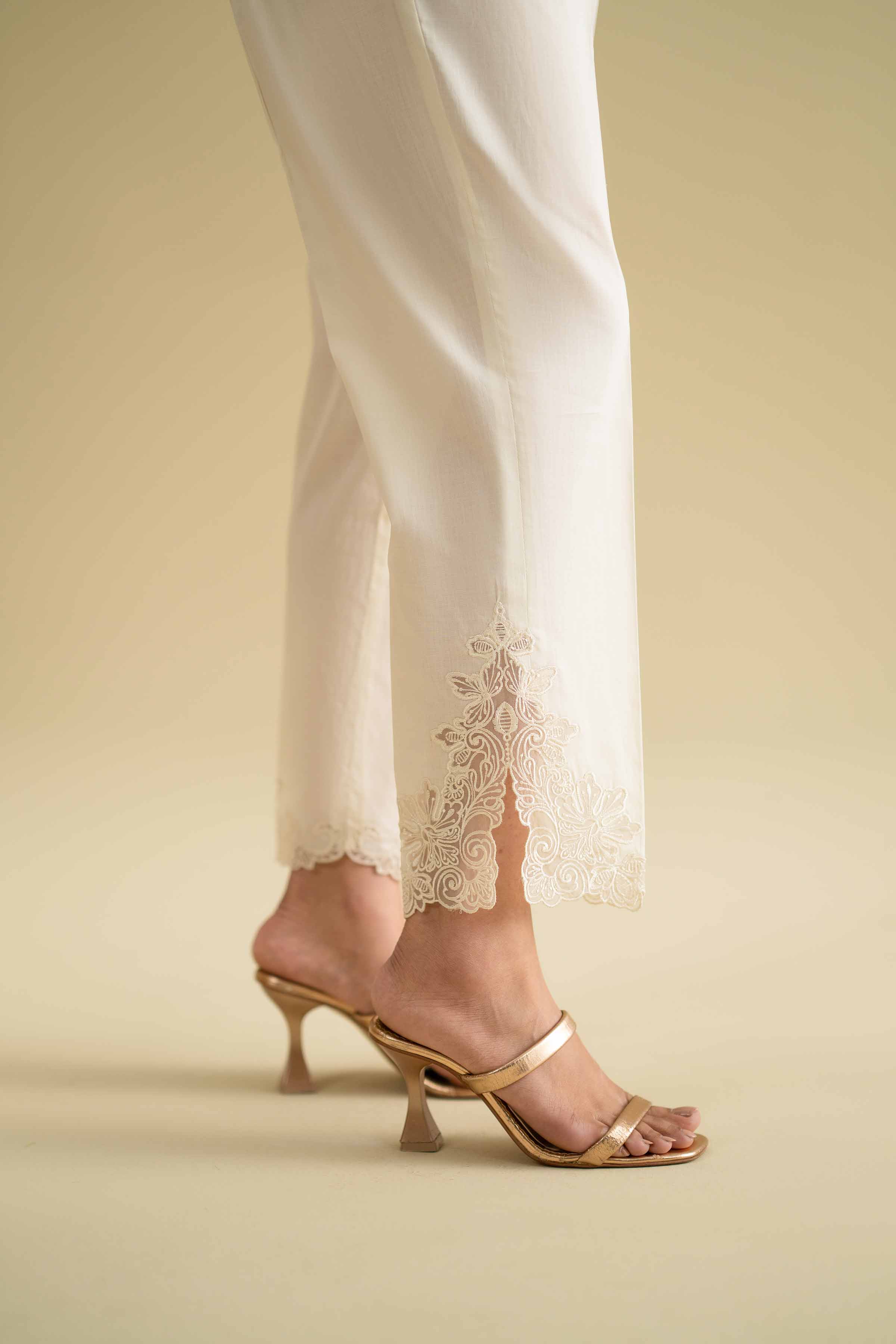 Embroidered Pants - KFE26-198