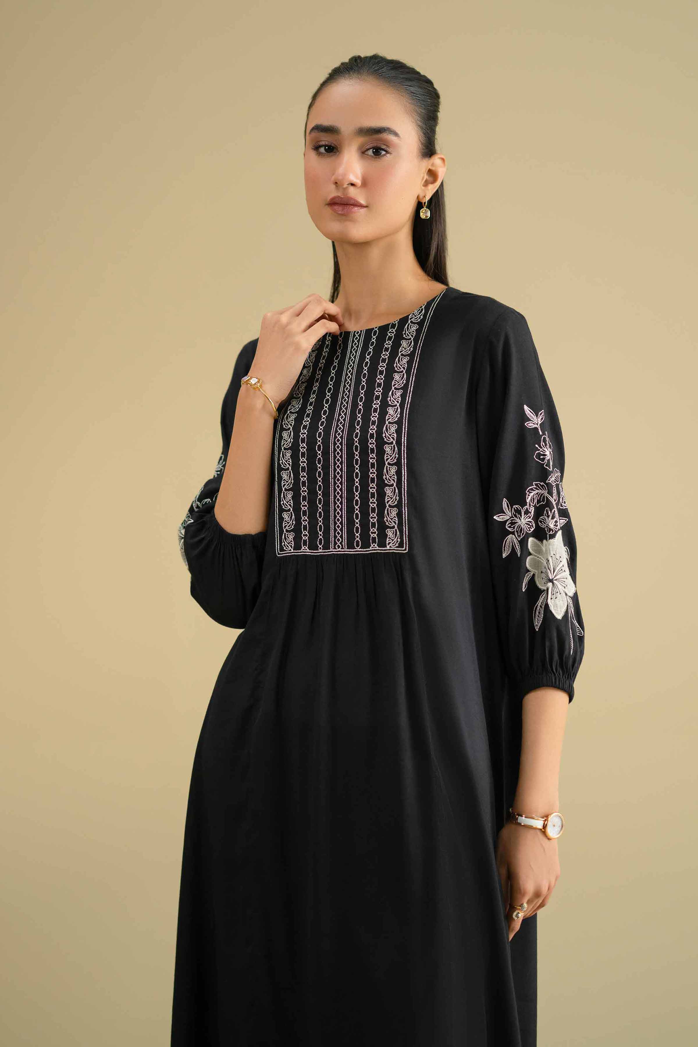 2 Piece - Embroidered Suit - KFE26-41
