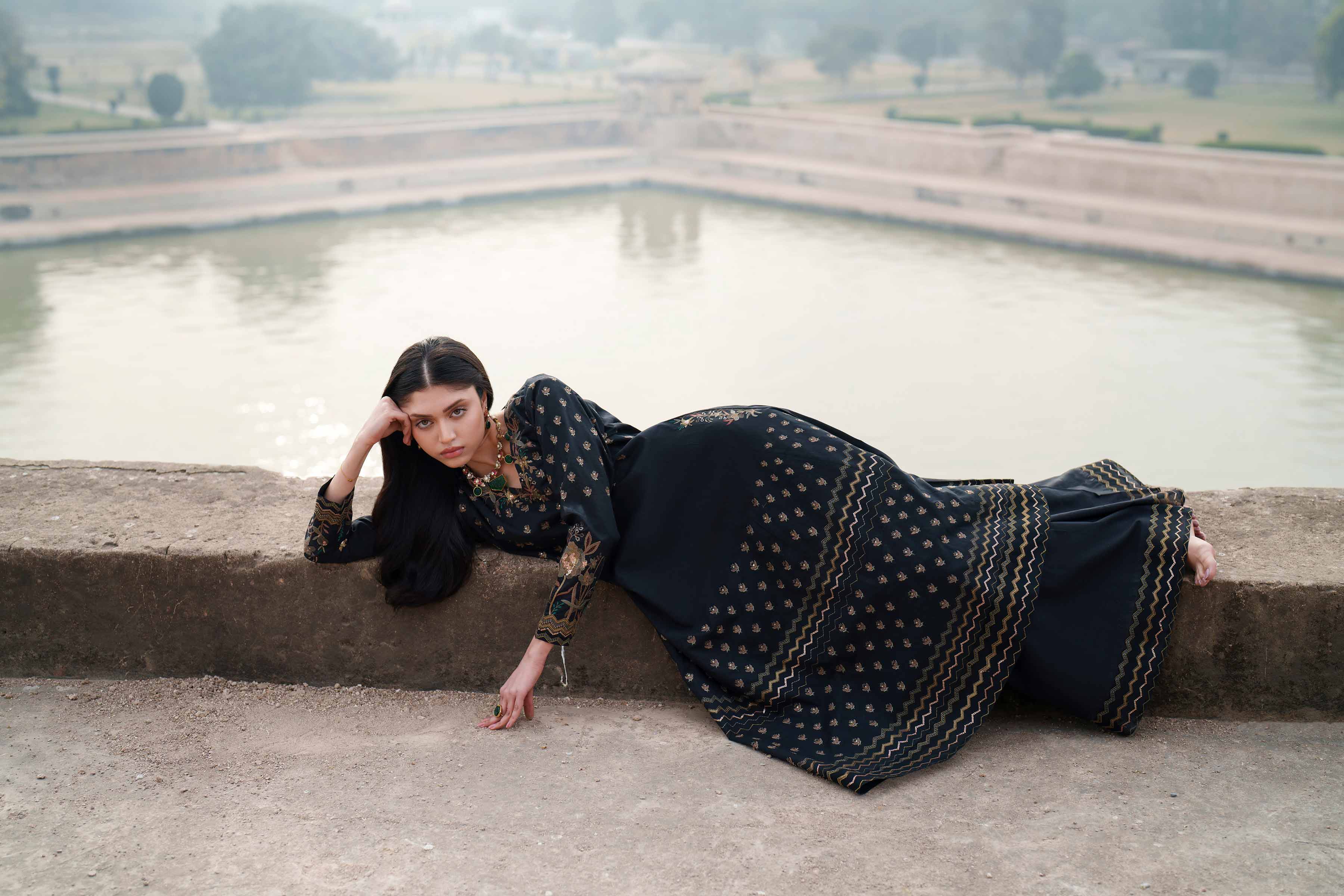 2 Piece - Embroidered Suit - KFE26-67