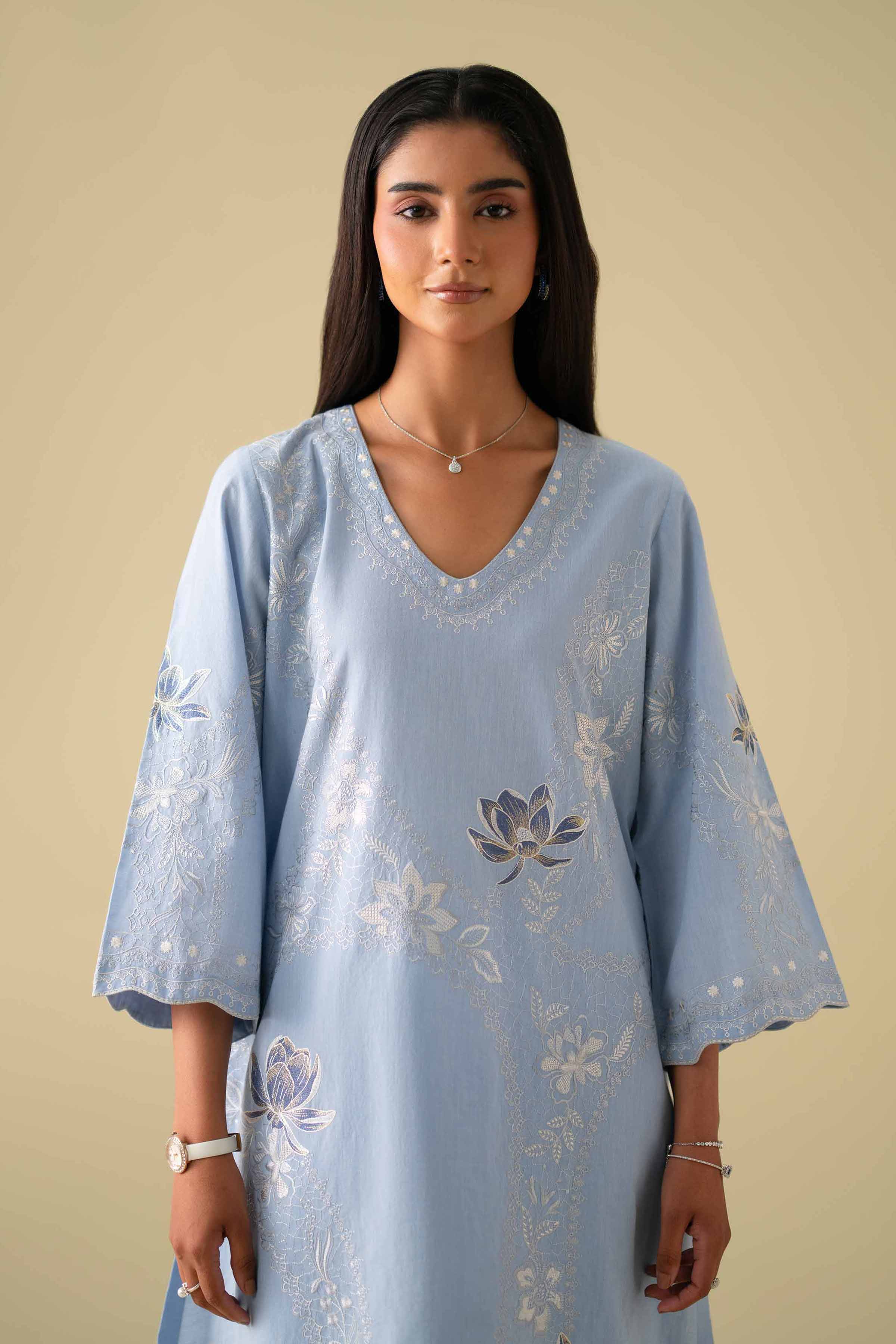 https://cdn.shopify.com/s/files/1/0534/2065/4791/files/KFE26-85-_6.jpg?v=1770106067