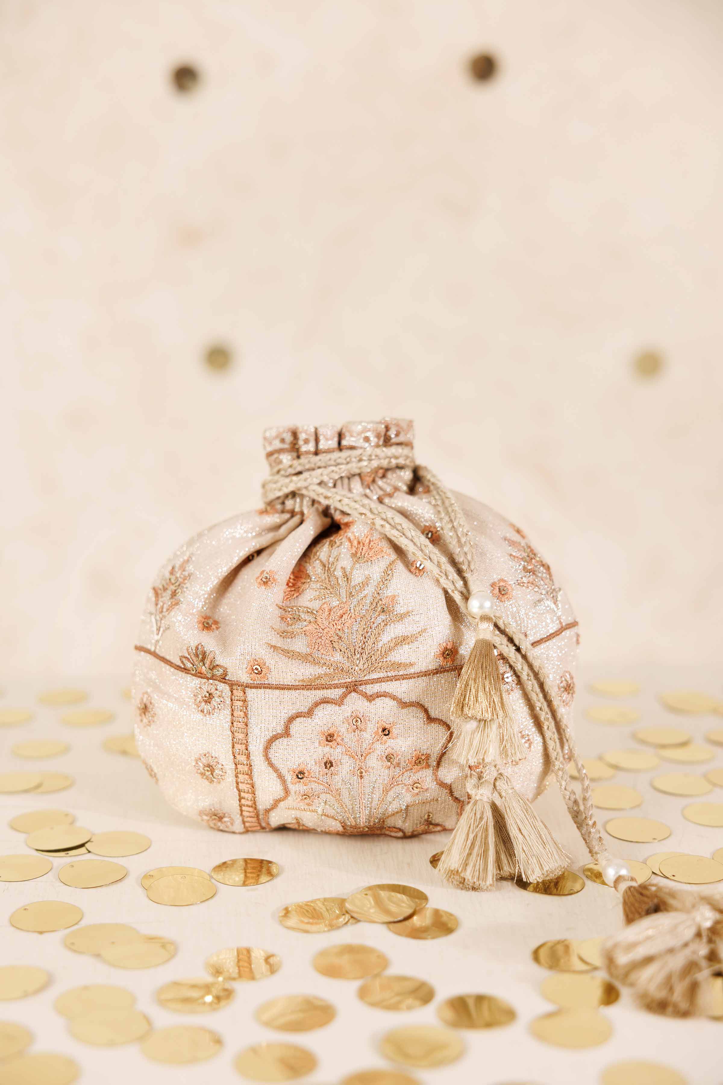 Embroidered Pouch - KFW25-144