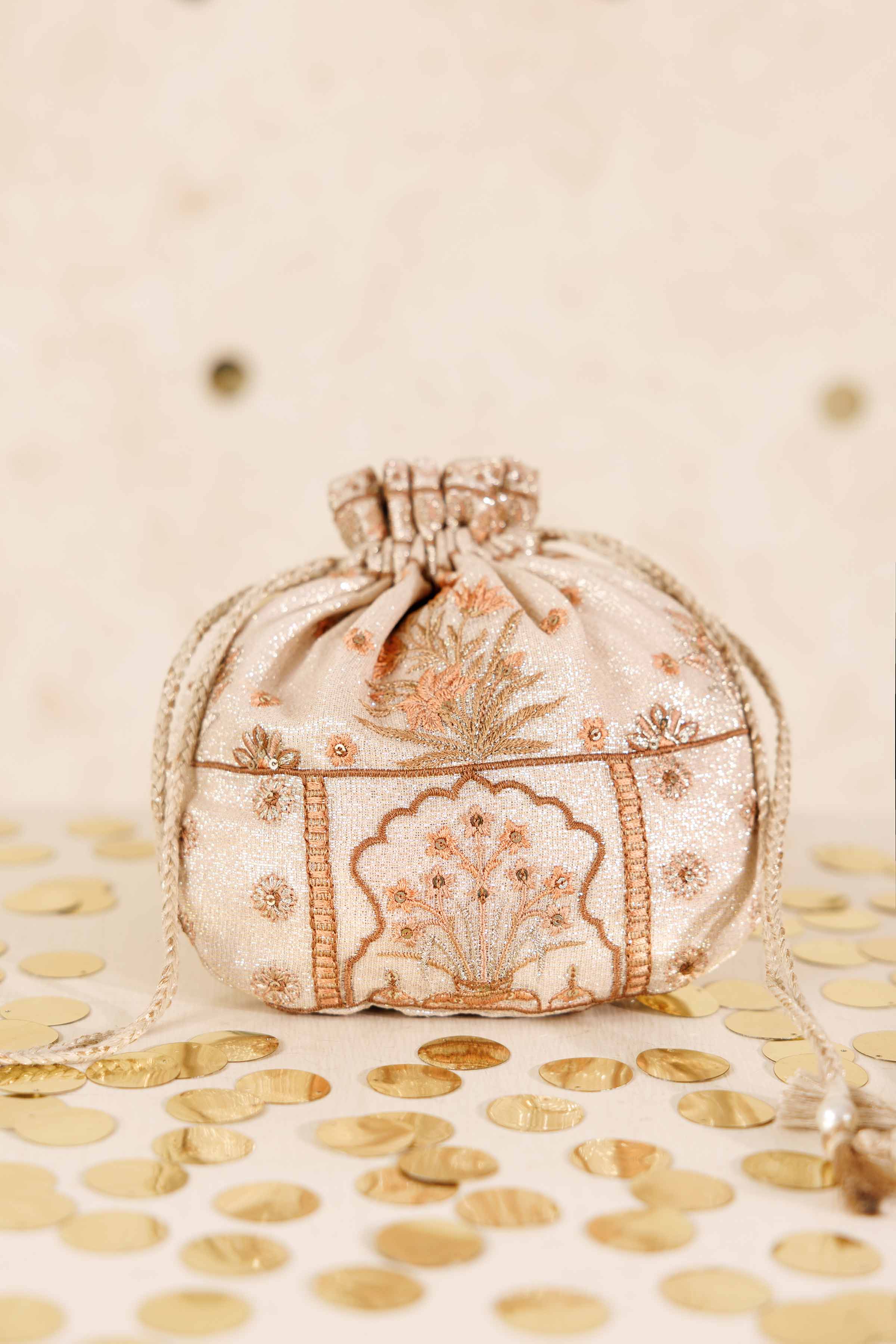 Embroidered Pouch - KFW25-144