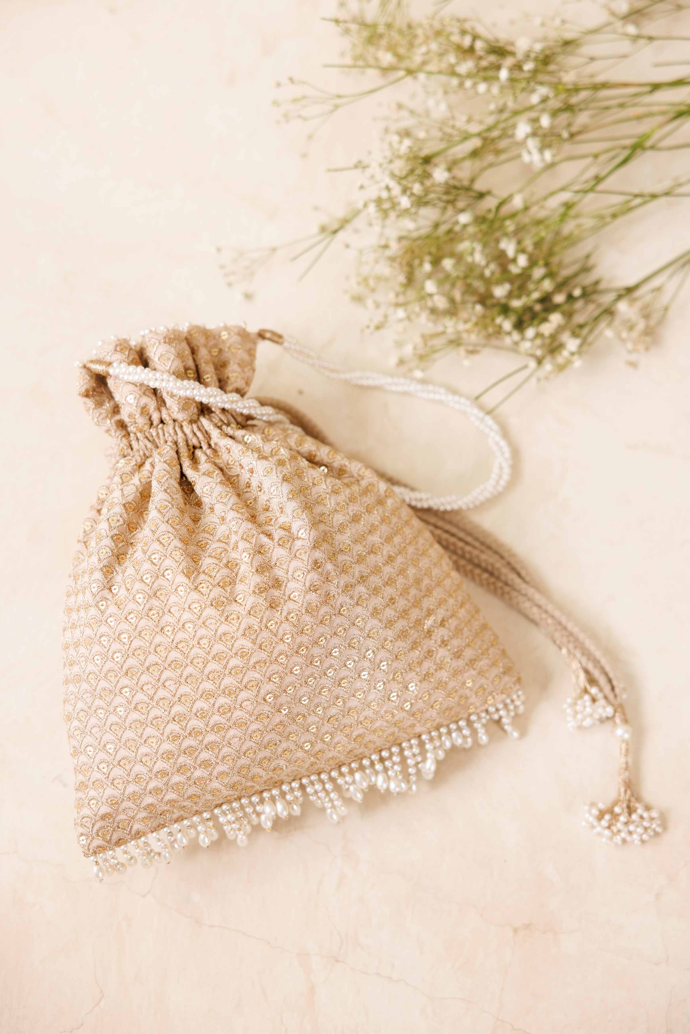 Embroidered Pouch - KFW25-148