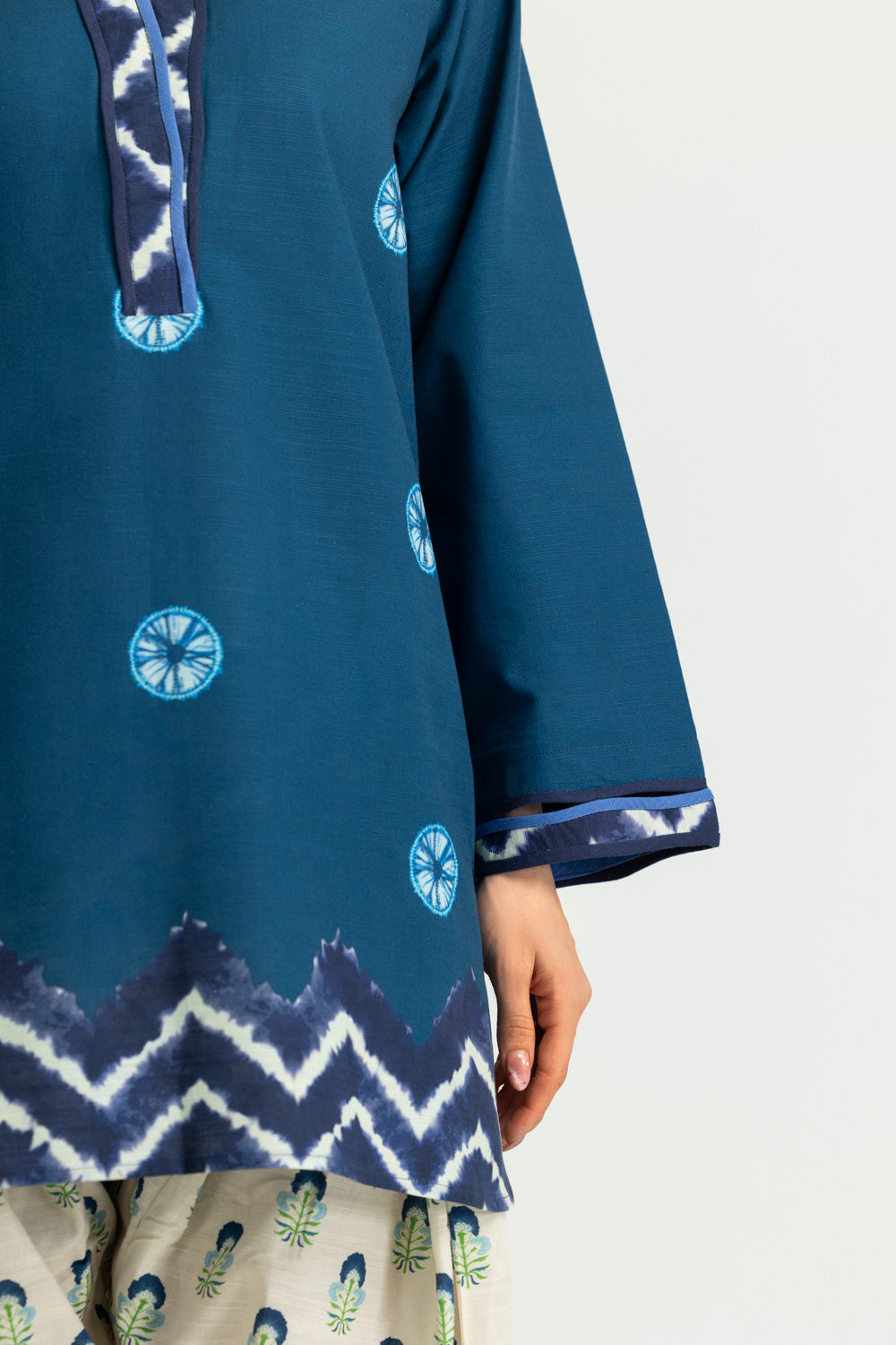 Karandi Gold Slub Printed Co-Ord Set