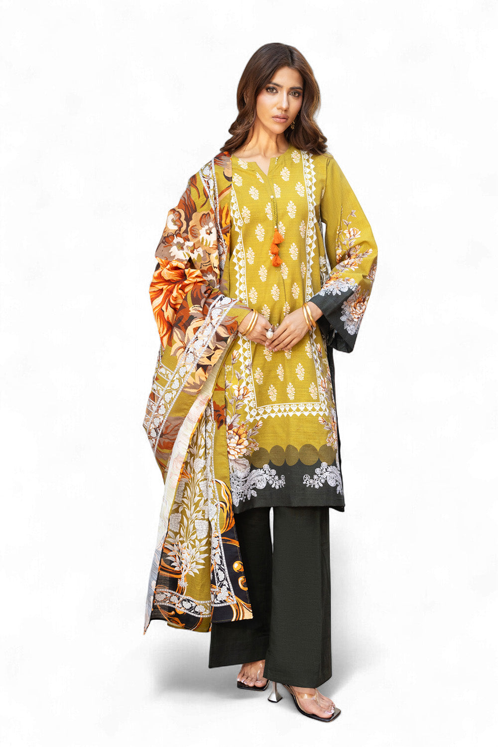 3 Piece Printed Khaddar Suit