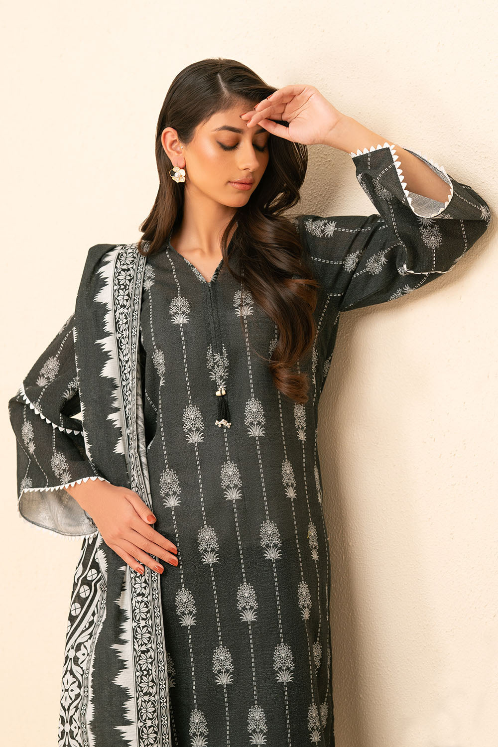 3 Piece Printed Khaddar Suit with Dupatta