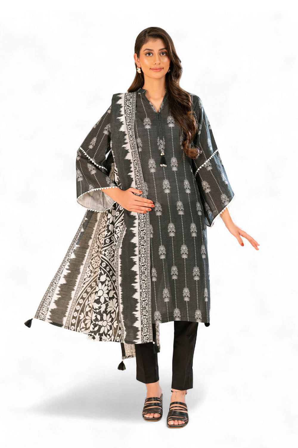 3 Piece Printed Khaddar Suit with Dupatta