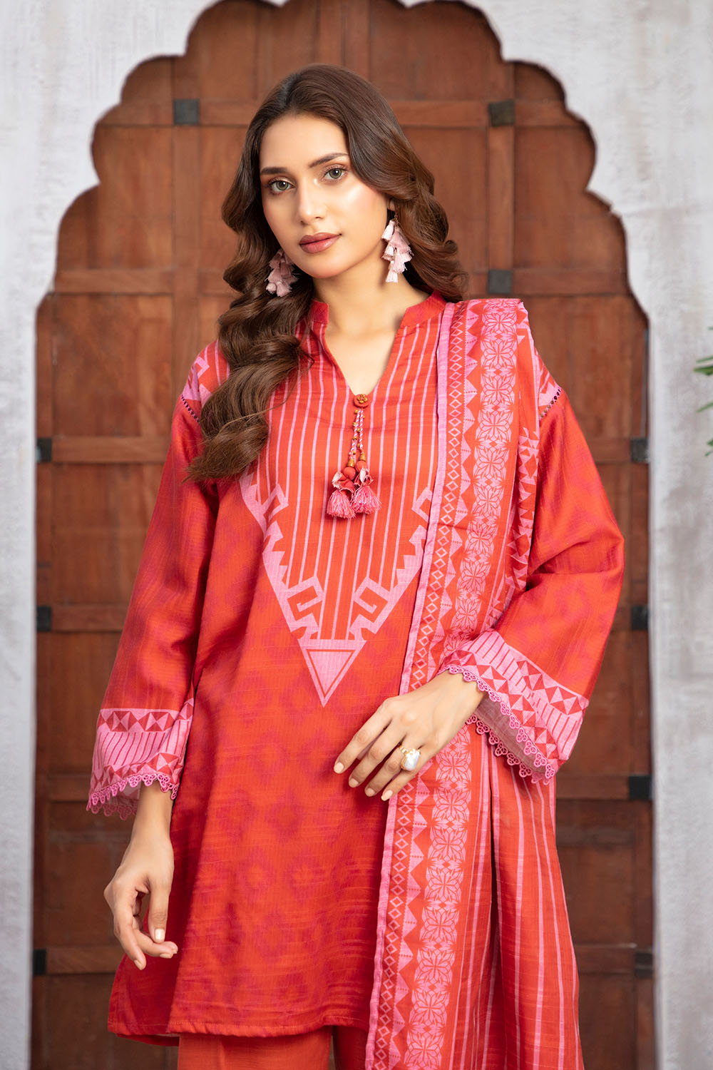 3 Piece Printed Khaddar Suit With Dupatta