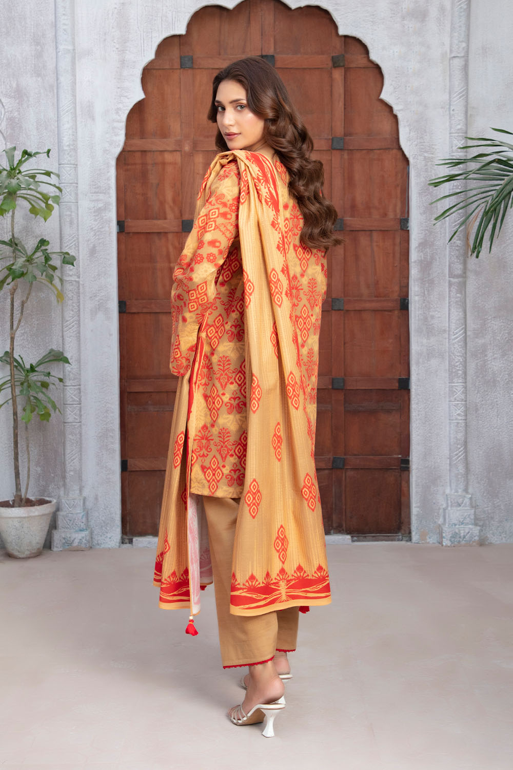 3 Piece Printed Khaddar Suit with Dupatta