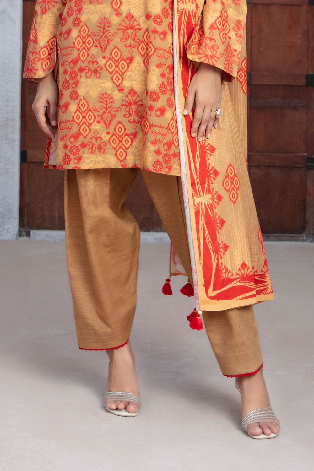 3 Piece Printed Khaddar Suit with Dupatta