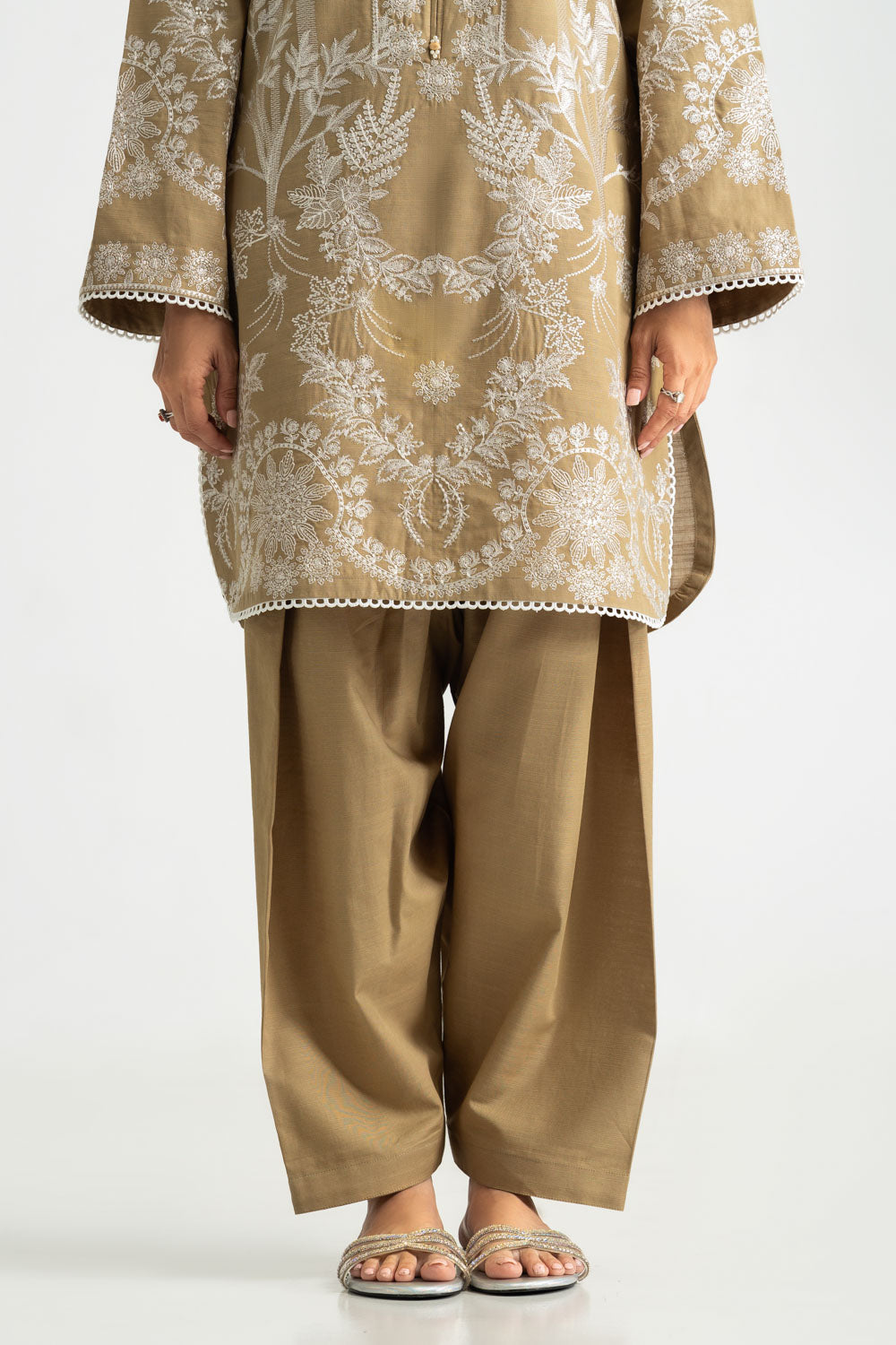 Khaddar Embroidered Co-Ord Set