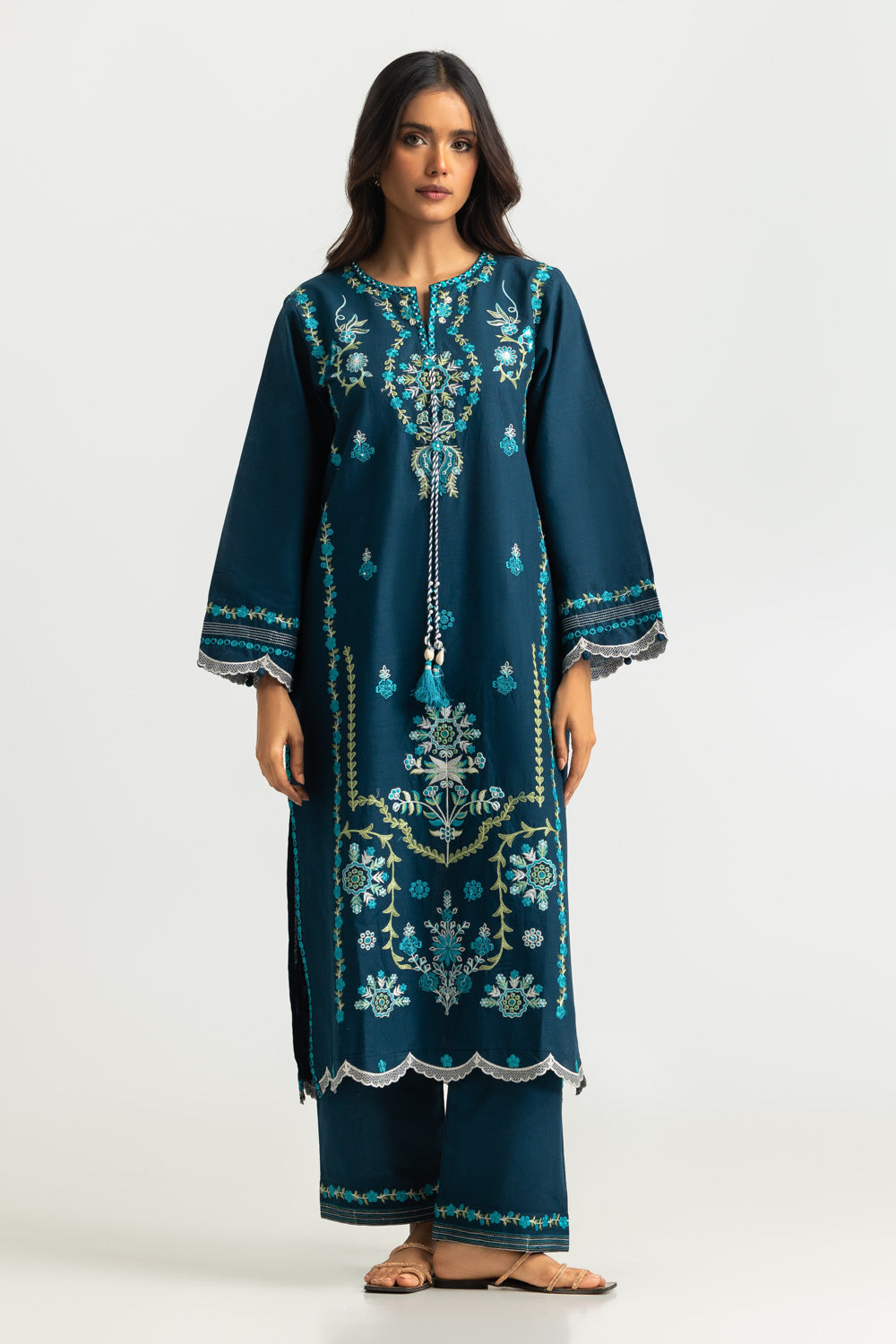 Khaddar Slub Embroidered Co-Ord Set