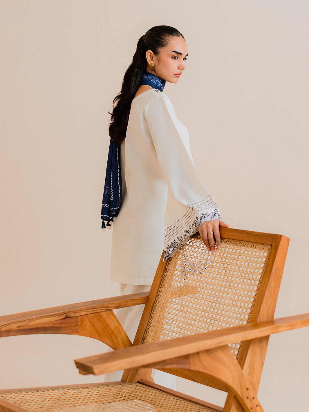 Vaylo 3Pc Embroidered Co-ords Cotton Set