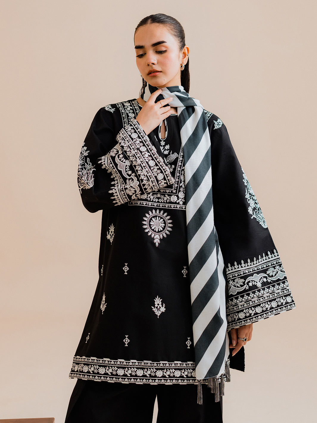 Noura - 3Pc Embroidered Co-ords Cotton Set