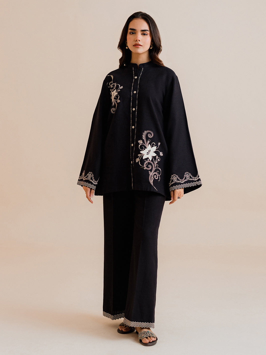Vaylo Khaddar Co-Ord Set | Maroon Winter Outfit for Women | Kiara By Hana