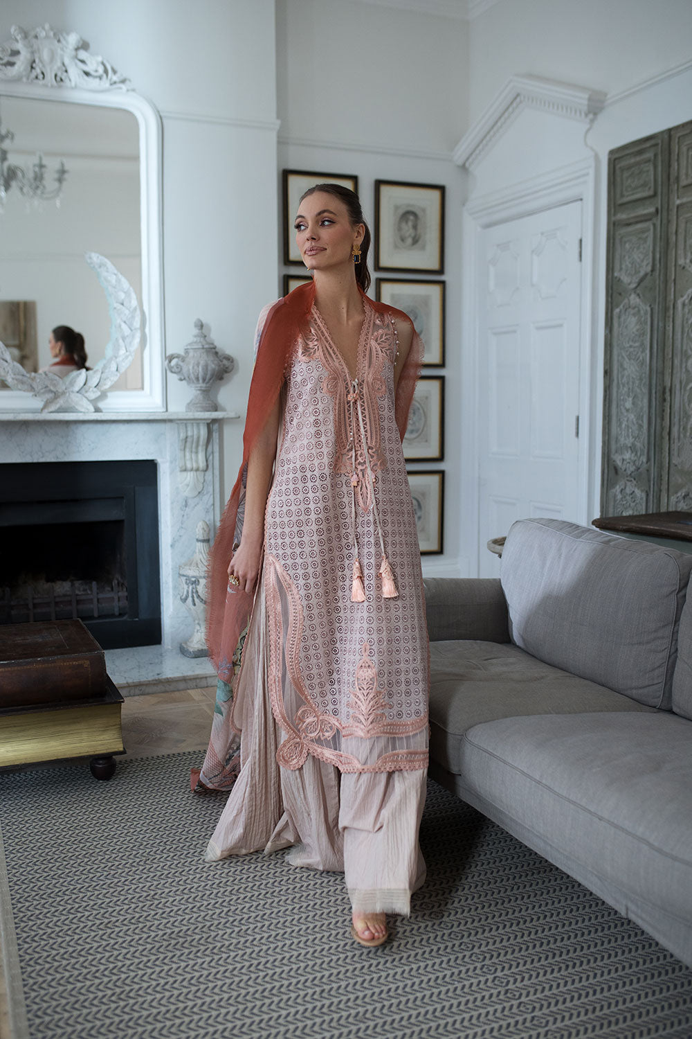 Design 5B Luxury Lawn 2024 Unstitched