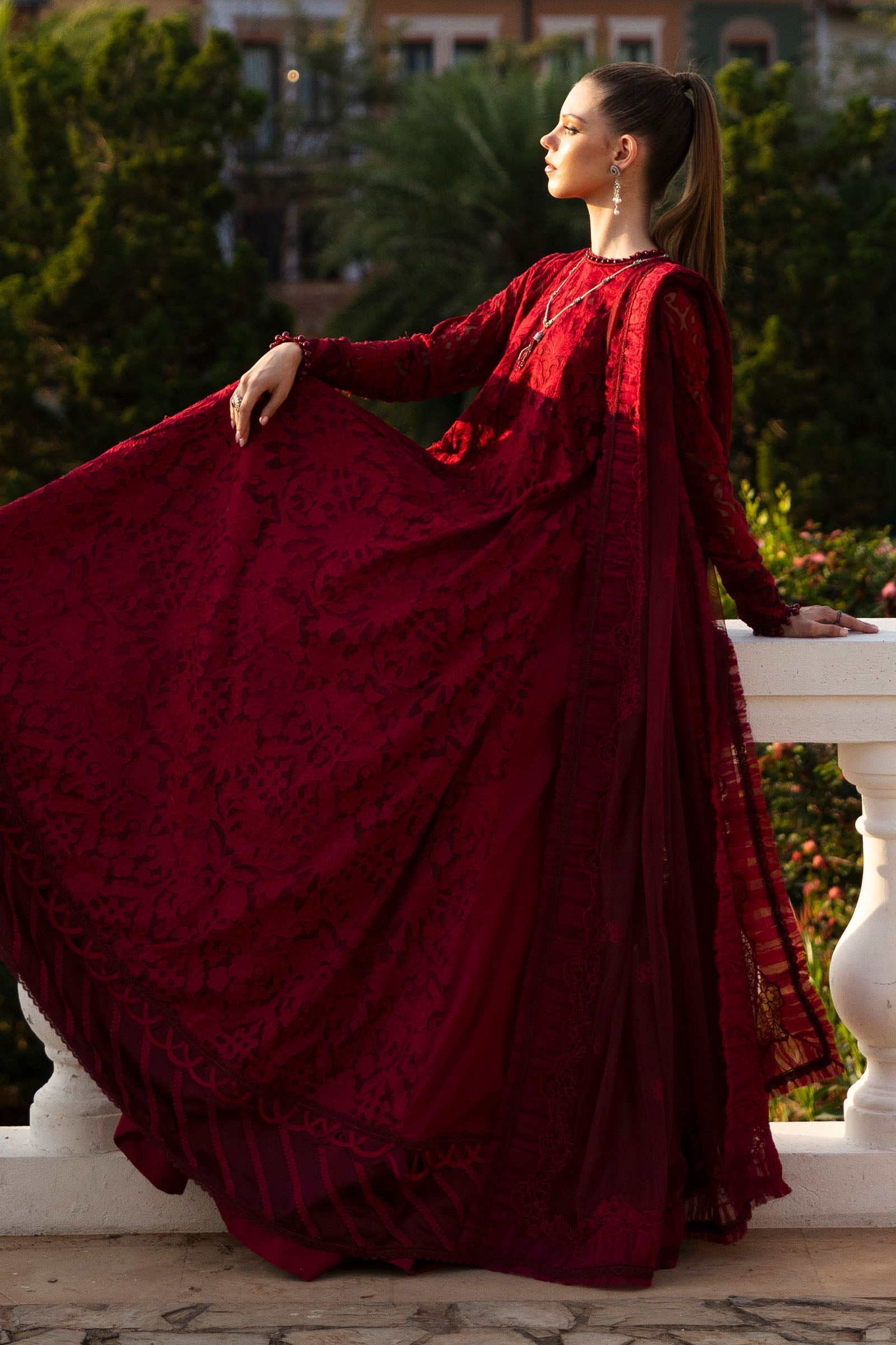 https://cdn.shopify.com/s/files/1/0620/8788/9062/files/LF1012RedCloseup_F.jpg?v=1769441975