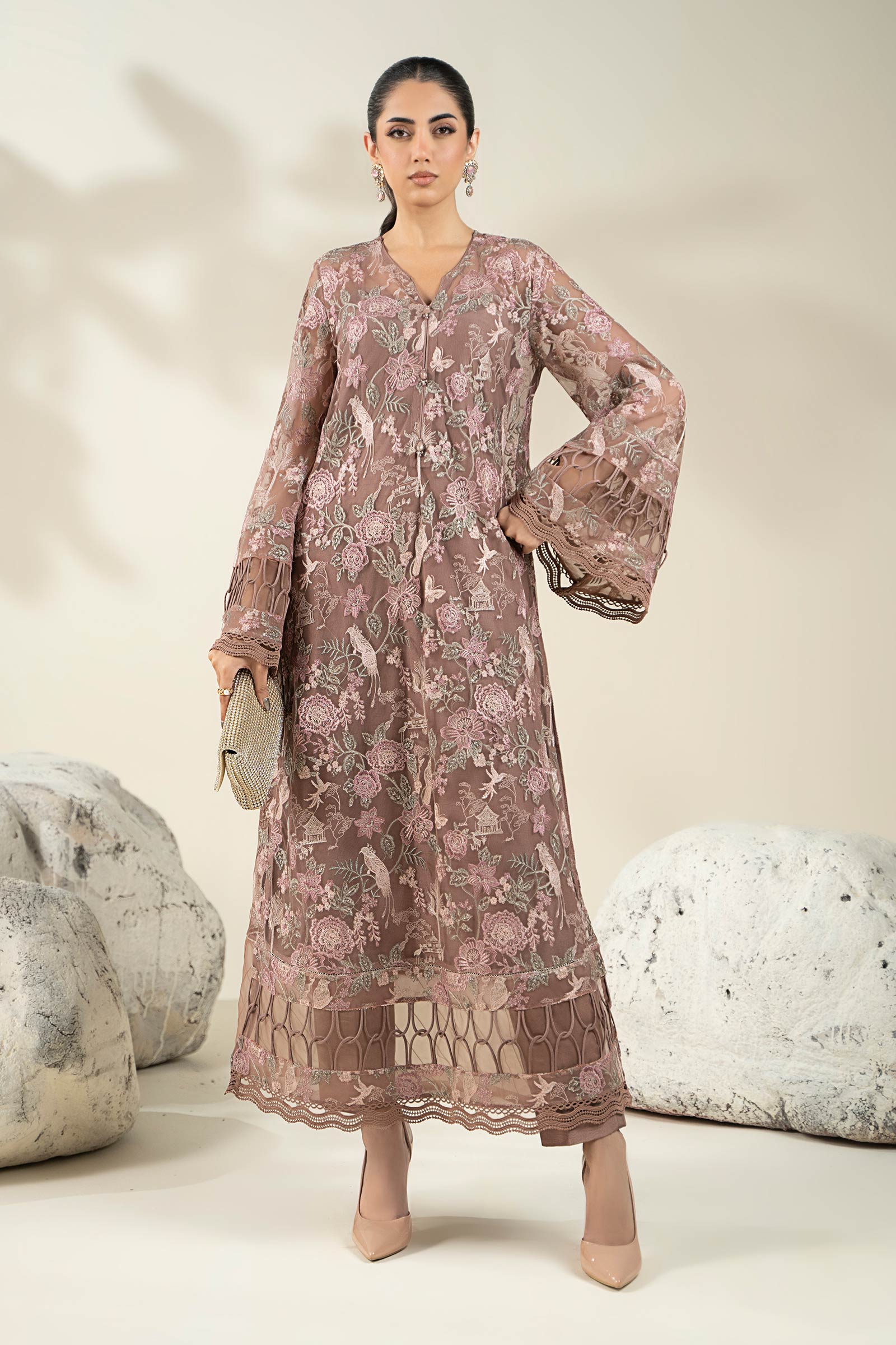 https://cdn.shopify.com/s/files/1/0620/8788/9062/files/LF901AshRose_S_Front_A.jpg?v=1758956497