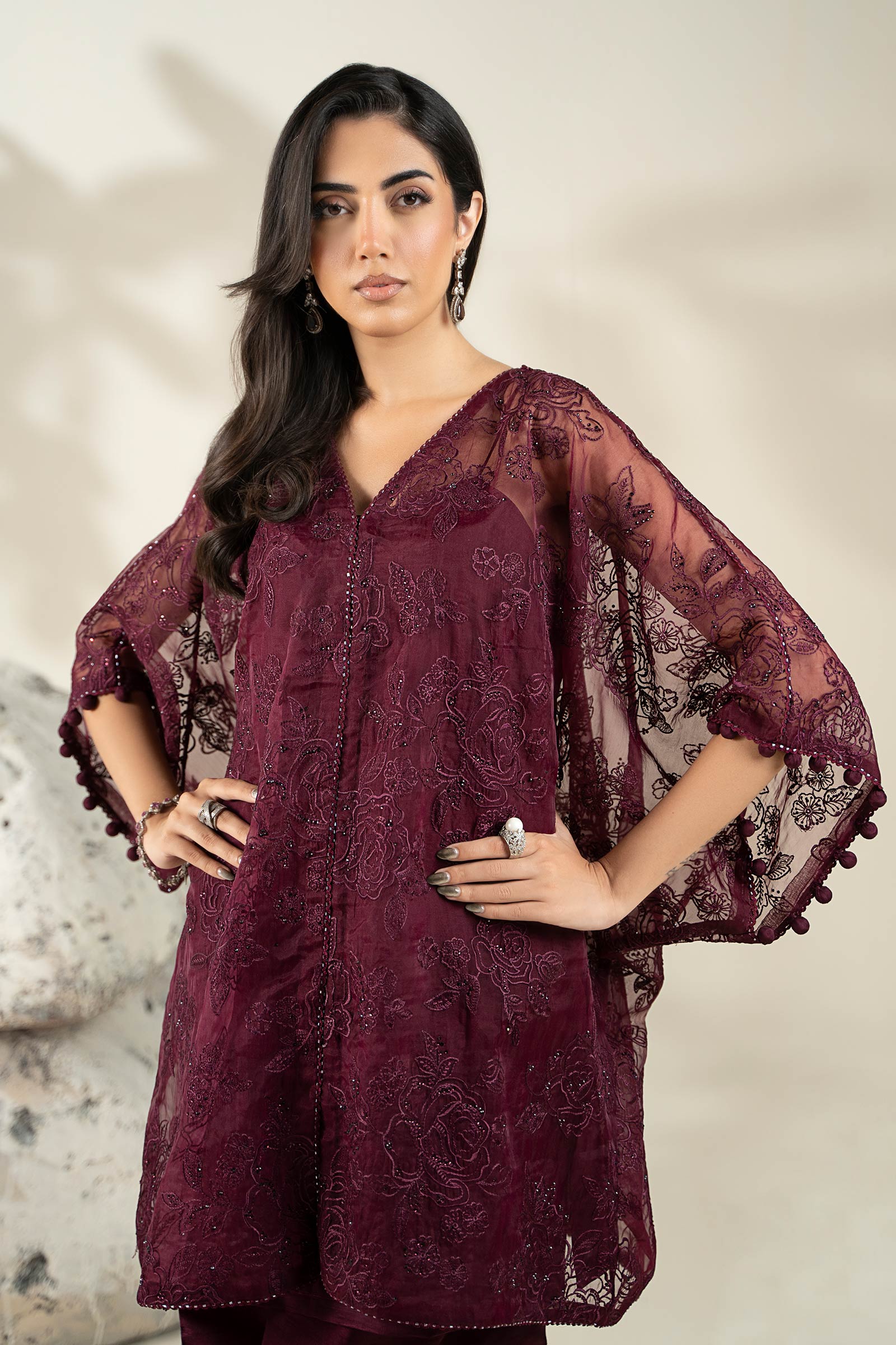 https://cdn.shopify.com/s/files/1/0620/8788/9062/files/LF912PlumVoilet_S_Closeup_D.jpg?v=1765787527