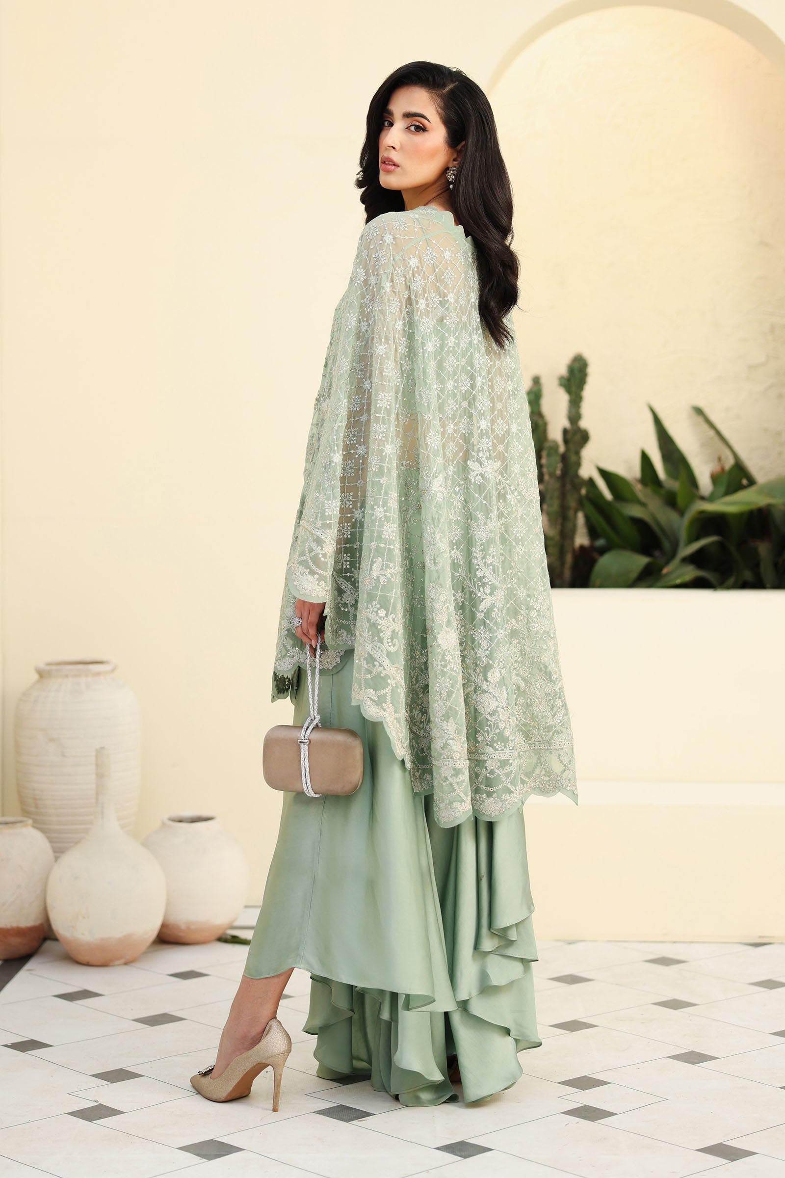 https://cdn.shopify.com/s/files/1/0620/8788/9062/files/LF_820_S_Pistahio_Chiffon_Back_D.jpg?v=1742457143