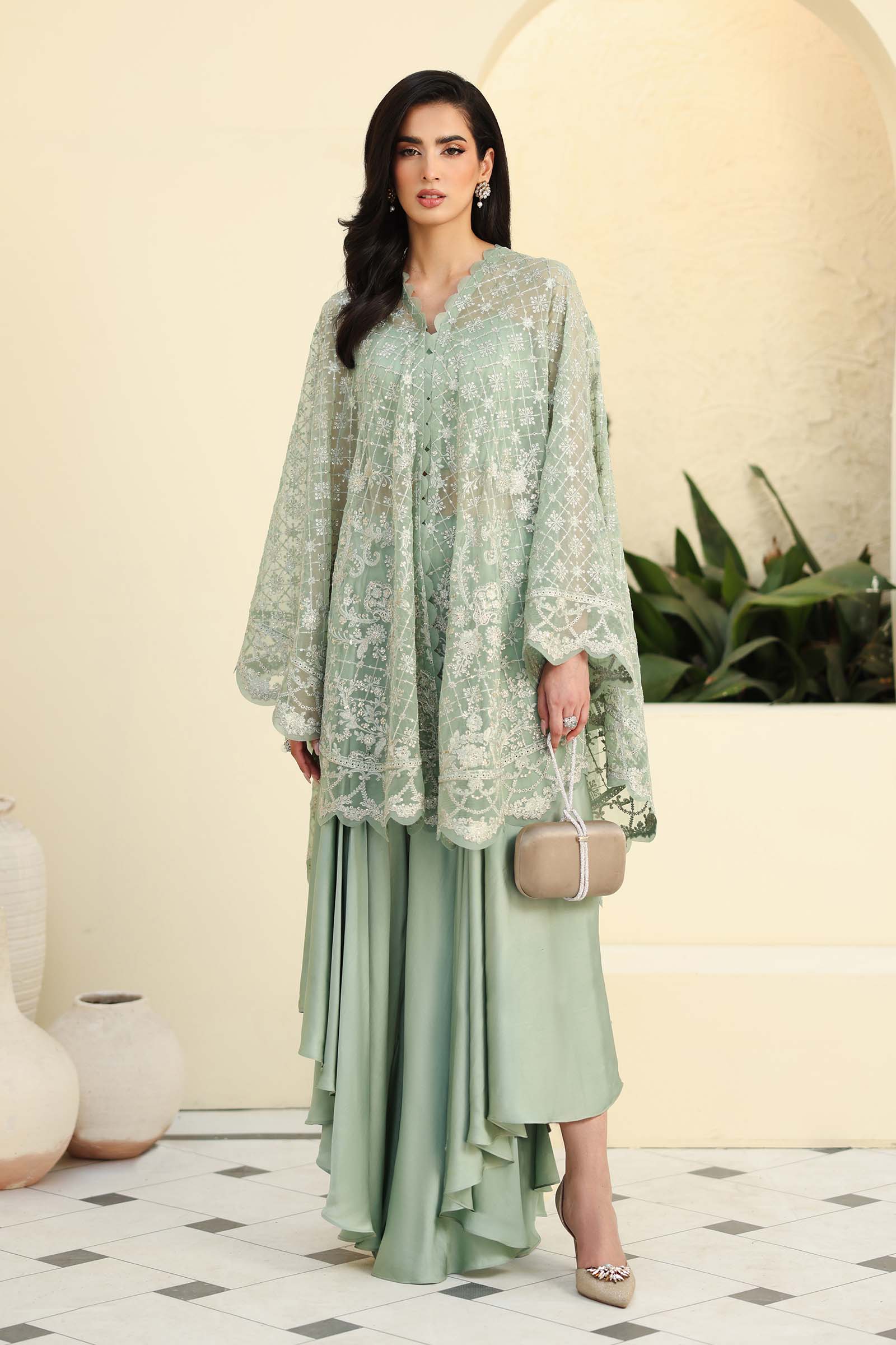 https://cdn.shopify.com/s/files/1/0620/8788/9062/files/LF_820_S_Pistahio_Chiffon_Front_A.jpg?v=1742457143