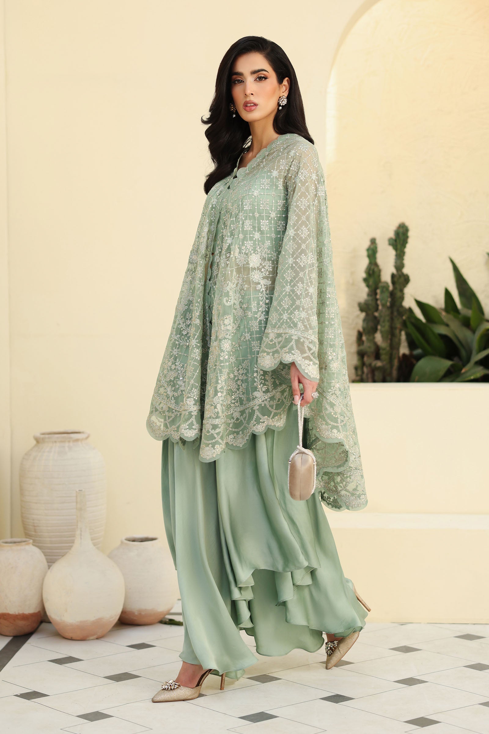 https://cdn.shopify.com/s/files/1/0620/8788/9062/files/LF_820_S_Pistahio_Chiffon_Side_C.jpg?v=1742457143