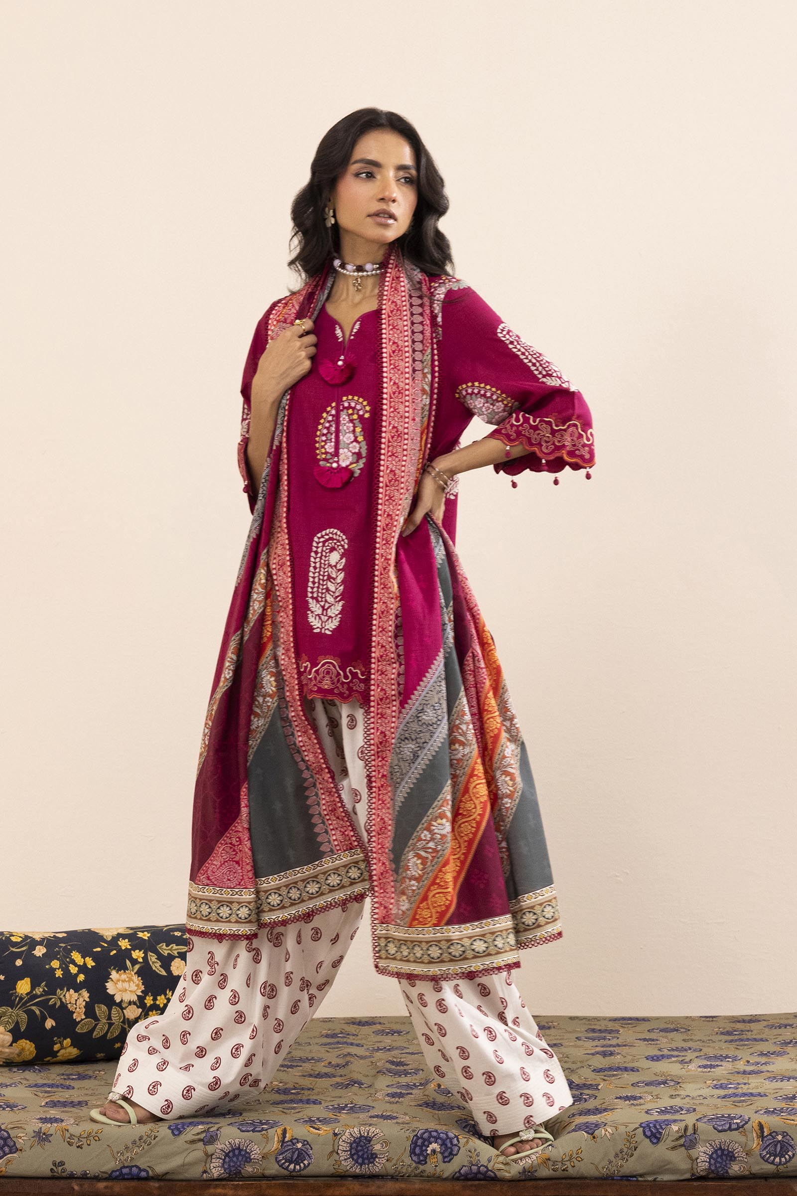Unstitched 3 Piece Lawn Suit