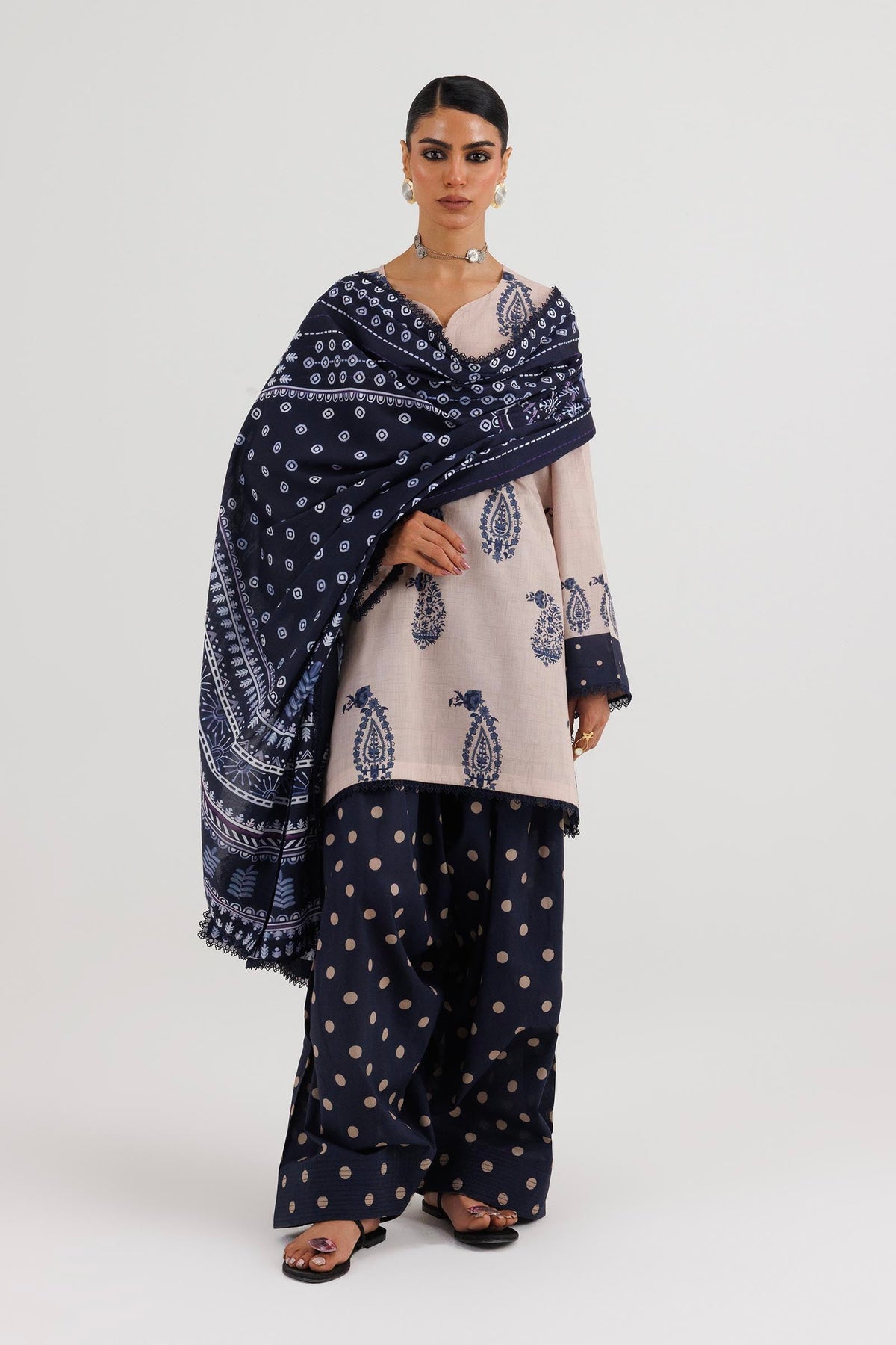 Unstitched 3 Piece Lawn Suit