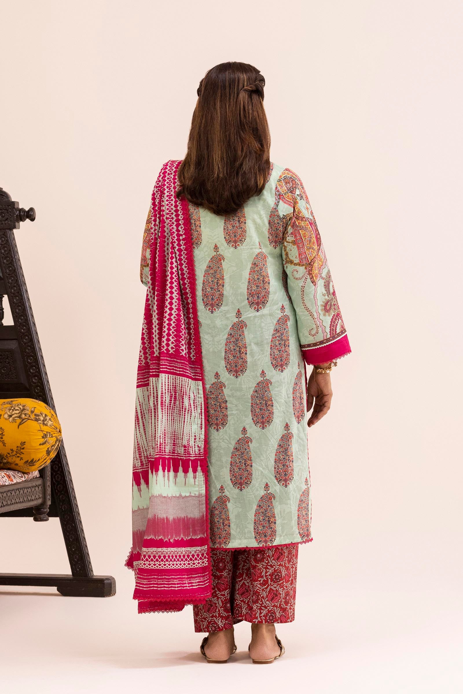 Unstitched 3 Piece Lawn Suit