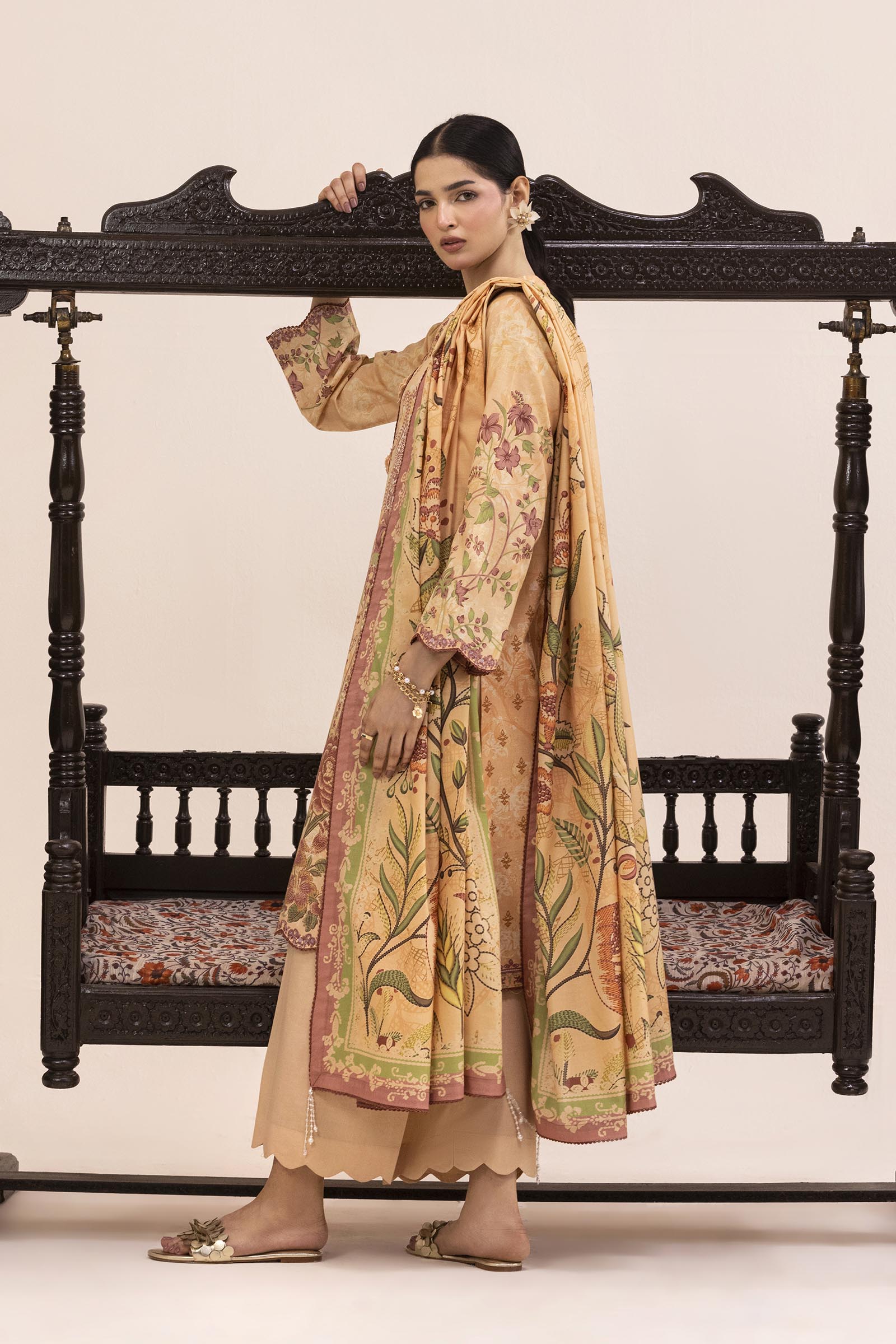 Unstitched 3 Piece Lawn Suit
