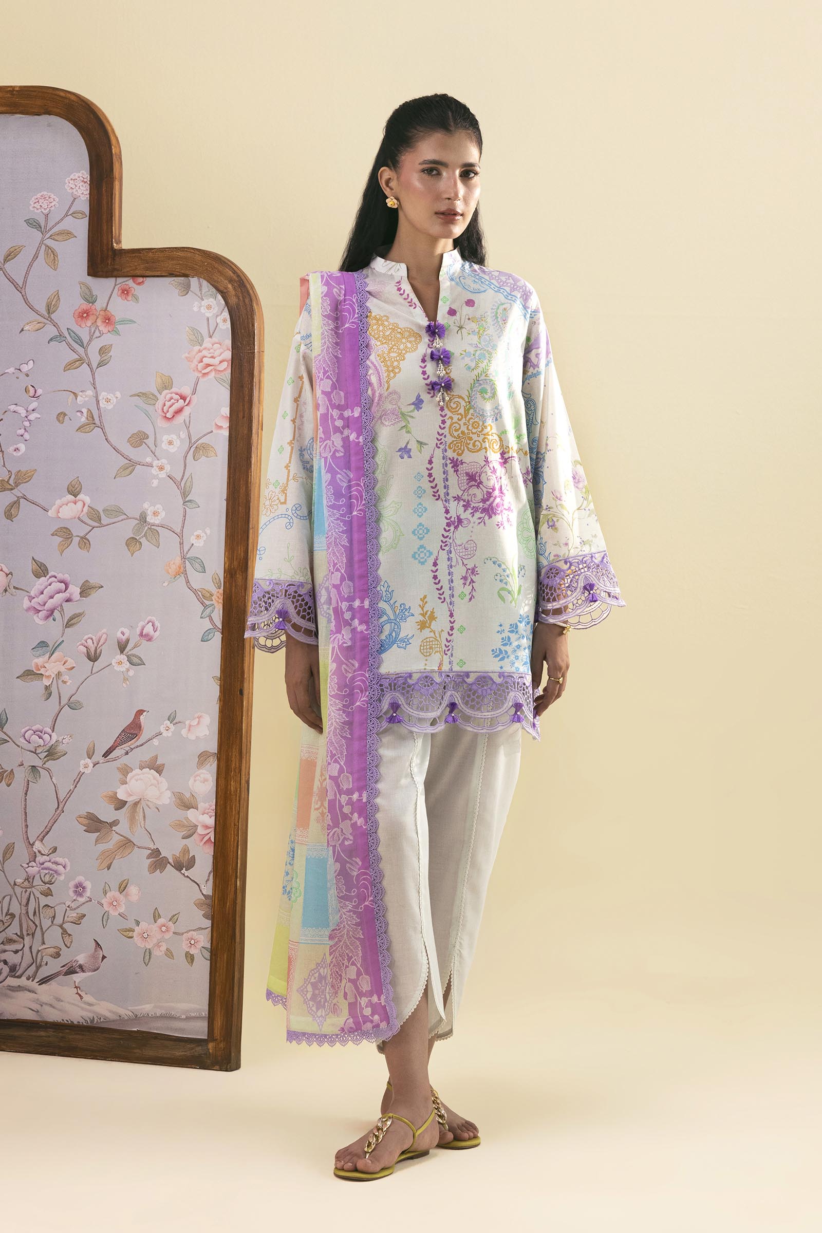Unstitched Embroidered 3 Piece Lawn Suit