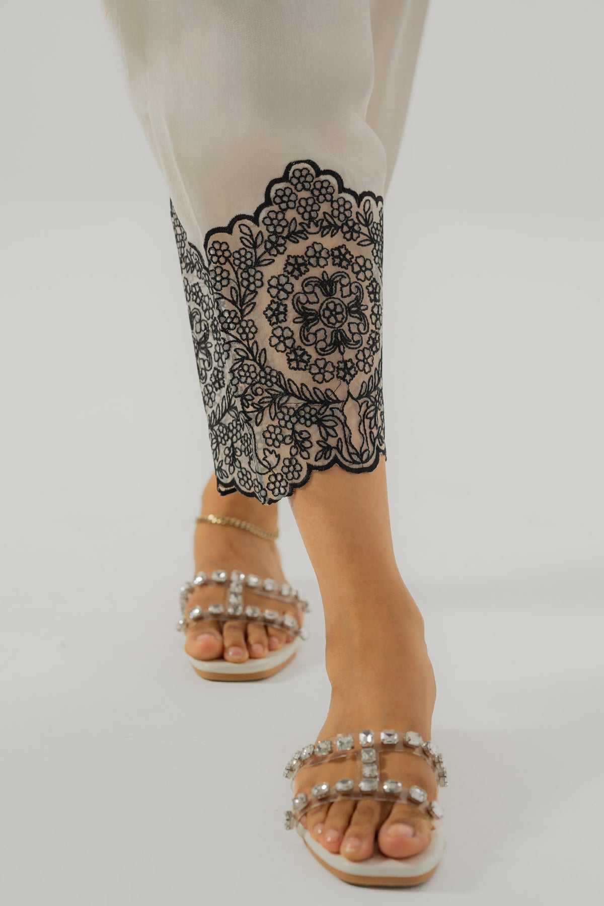 Cutwork Pant - LW0312-XSM-WHT