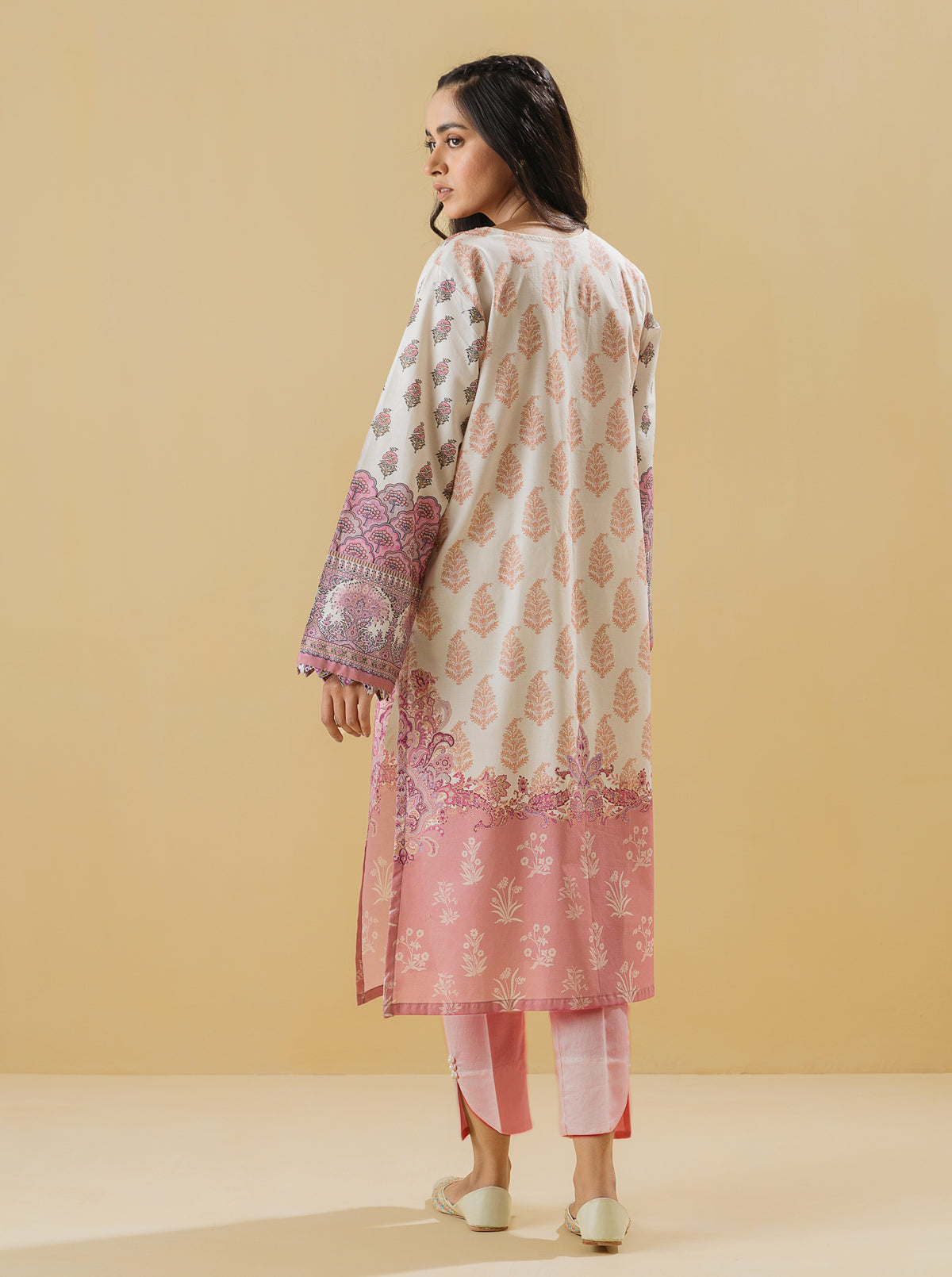 2 Piece - Printed Lawn Suit - Ivory Pearl