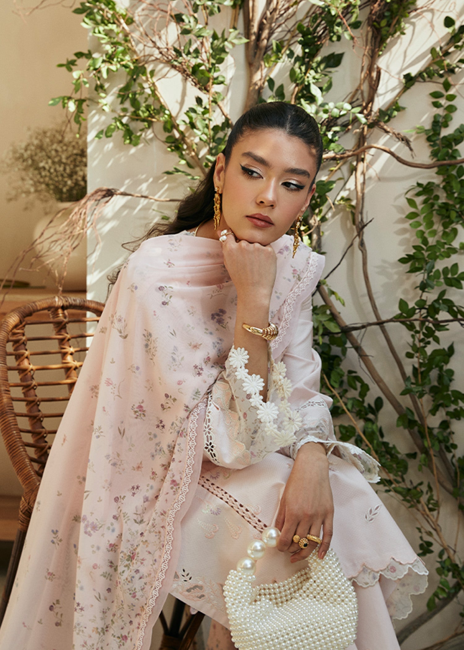 https://cdn.shopify.com/s/files/1/1146/5868/files/LightPink06.jpg?v=1715957060