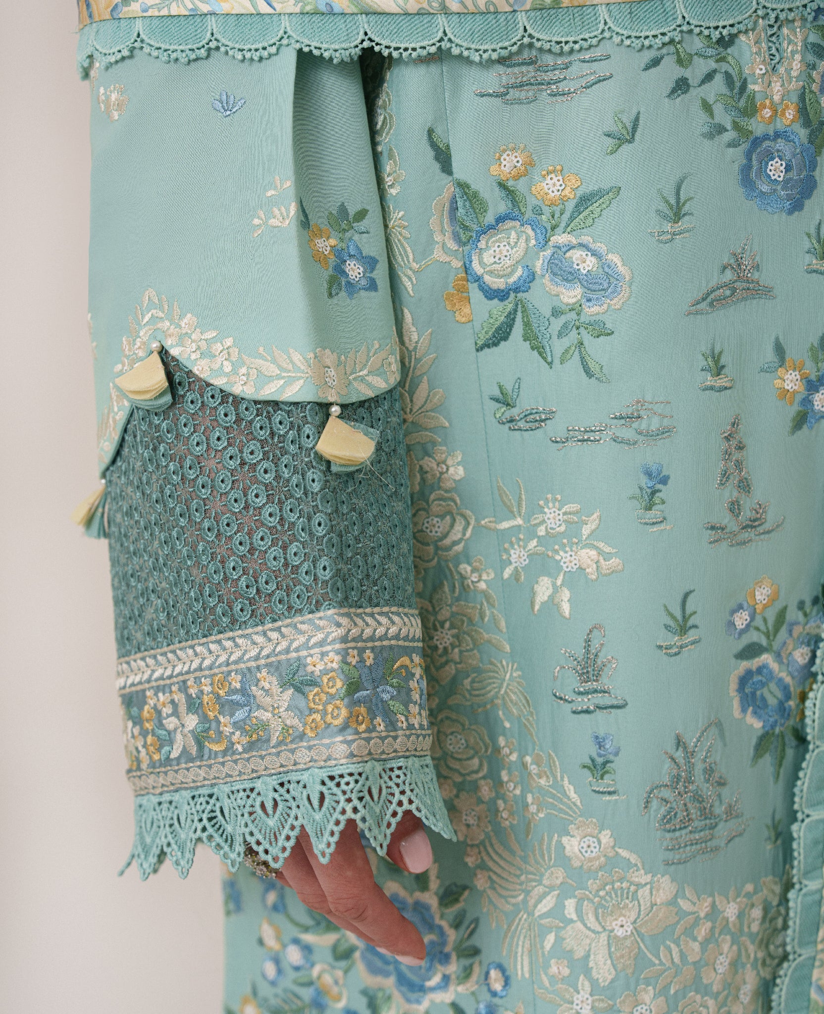 https://cdn.shopify.com/s/files/1/0264/6795/8858/files/Lilasstitched_5.jpg?v=1778573870