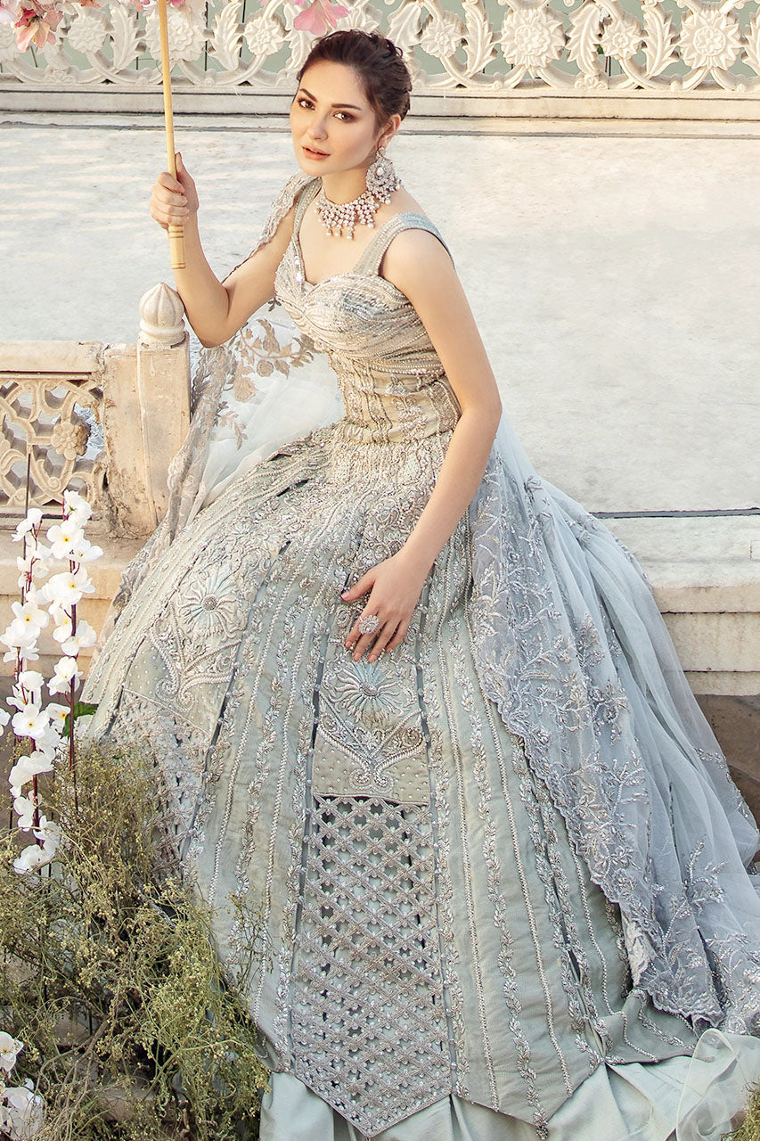 https://cdn.shopify.com/s/files/1/0612/6423/2692/products/Lyla-5.jpg?v=1752497166