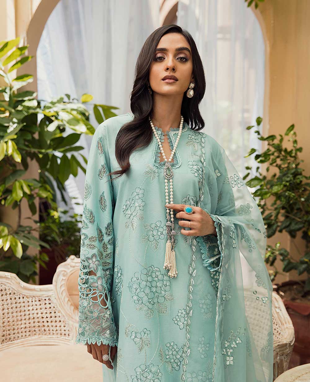 Republic Womenswear