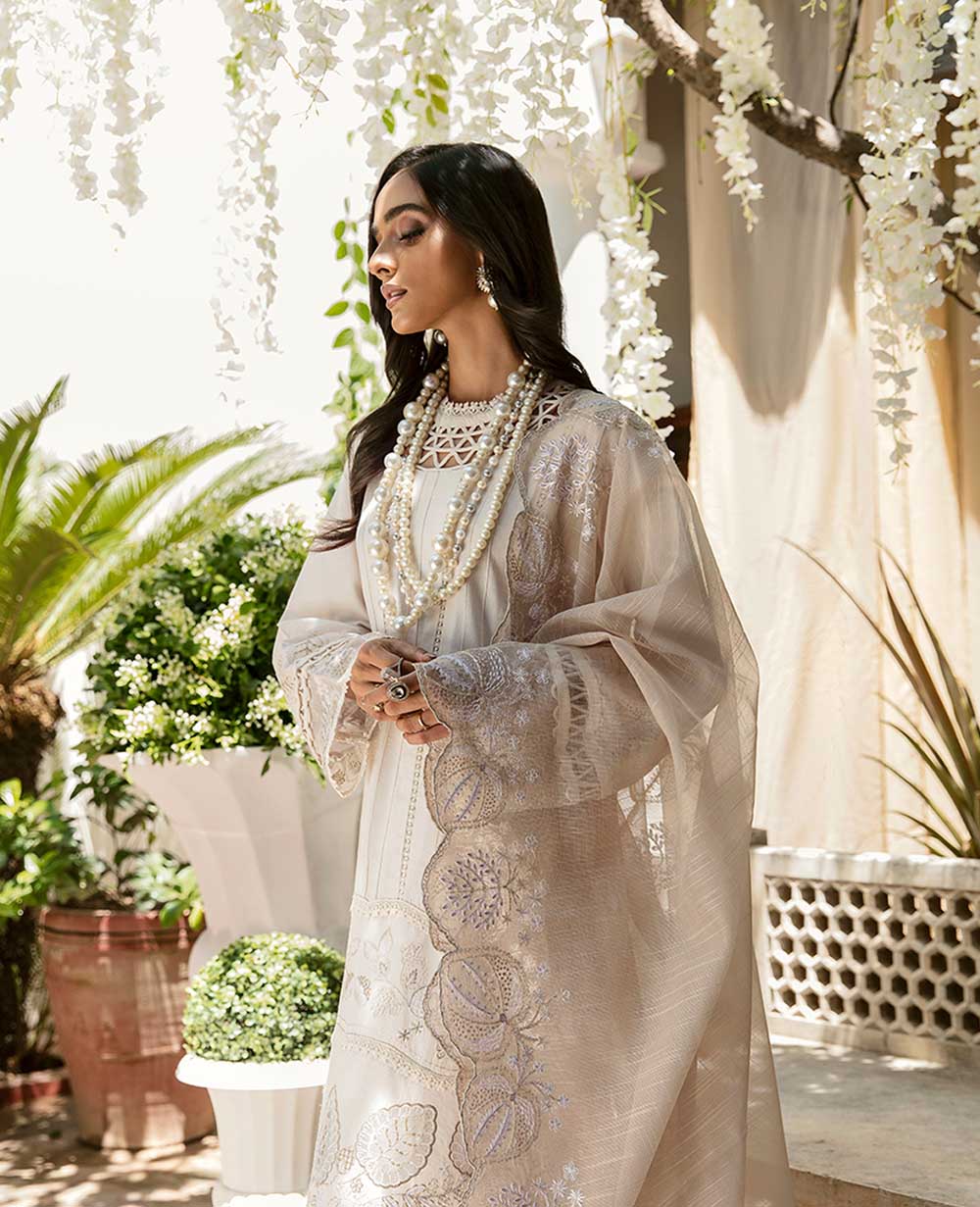 Republic Womenswear