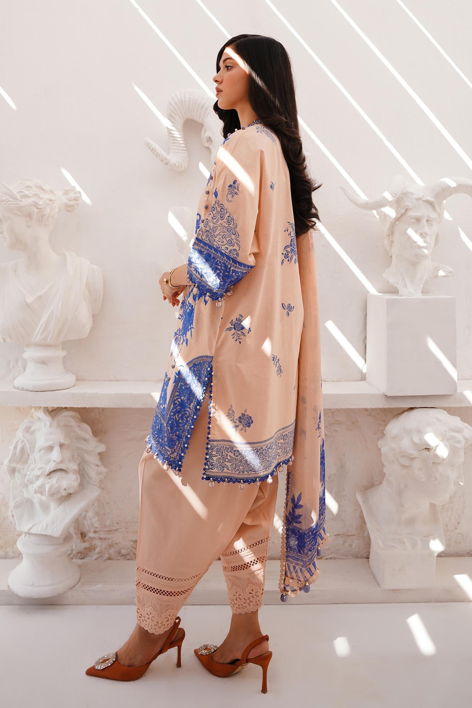 Unstitched 3 Piece Lawn Suit