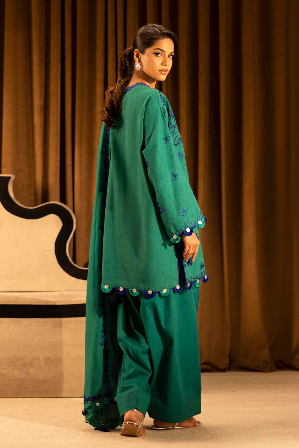 Unstitched Slub Muzlin 3 Piece Suit
