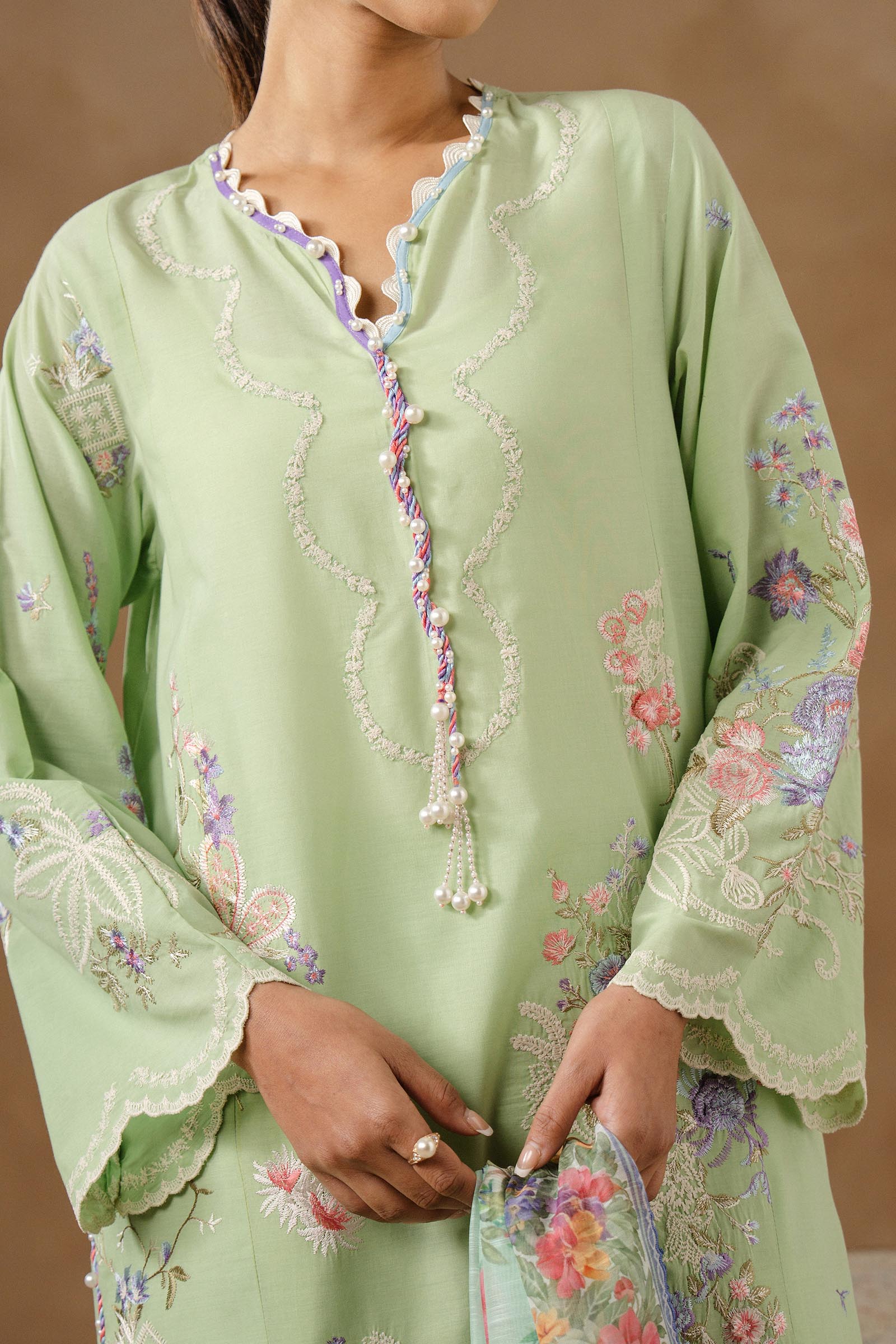 Unstitched Muzlin Lawn 3 Piece Suit
