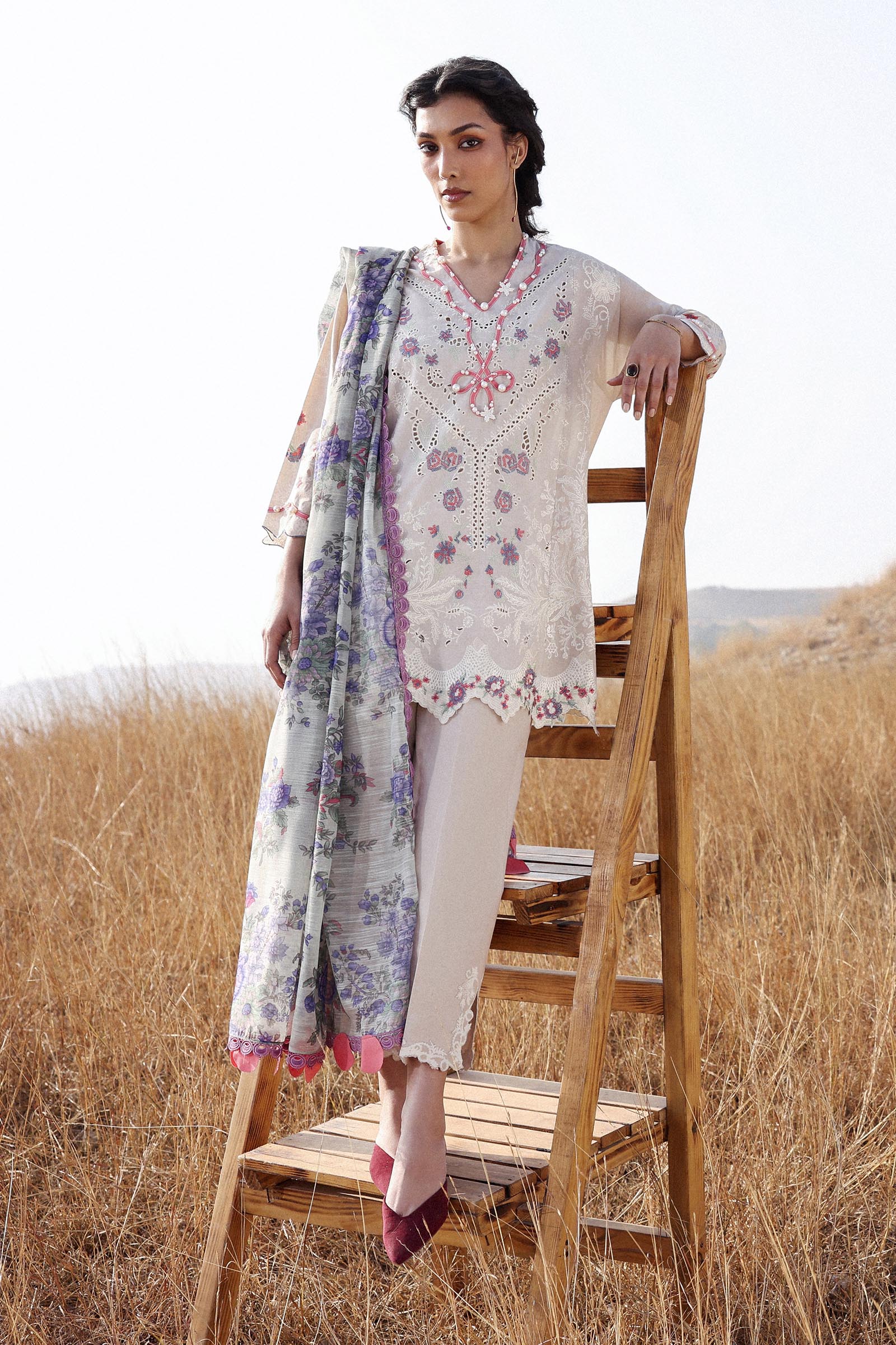 Unstitched Muzlin Lawn 3 Piece Suit
