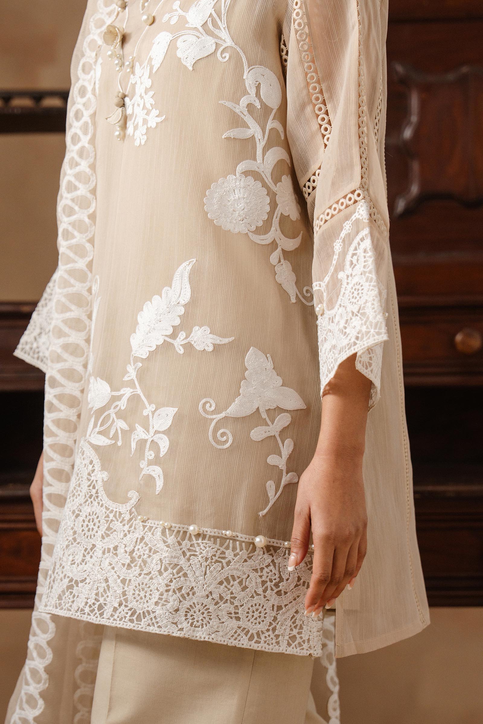 Unstitched Muzlin Woven 3 Piece Suit