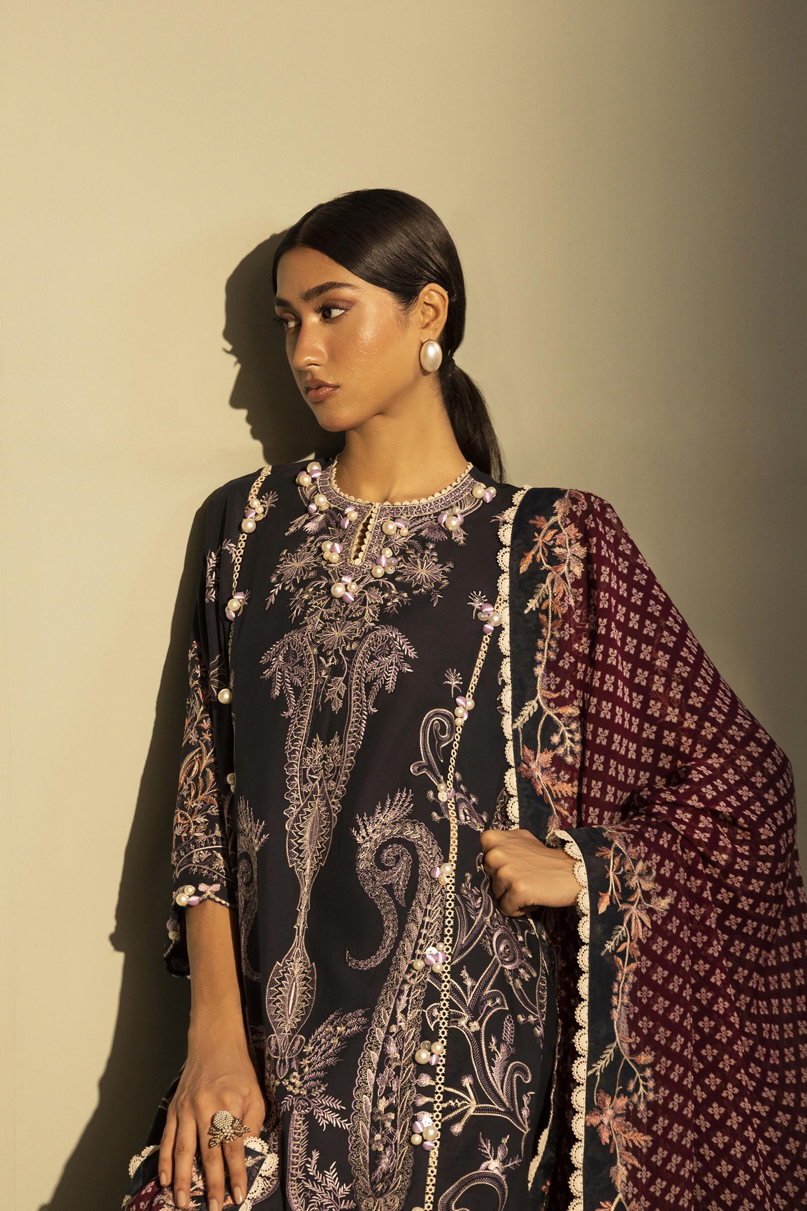 Unstitched Embroidered 3 Piece Muzlin Suit